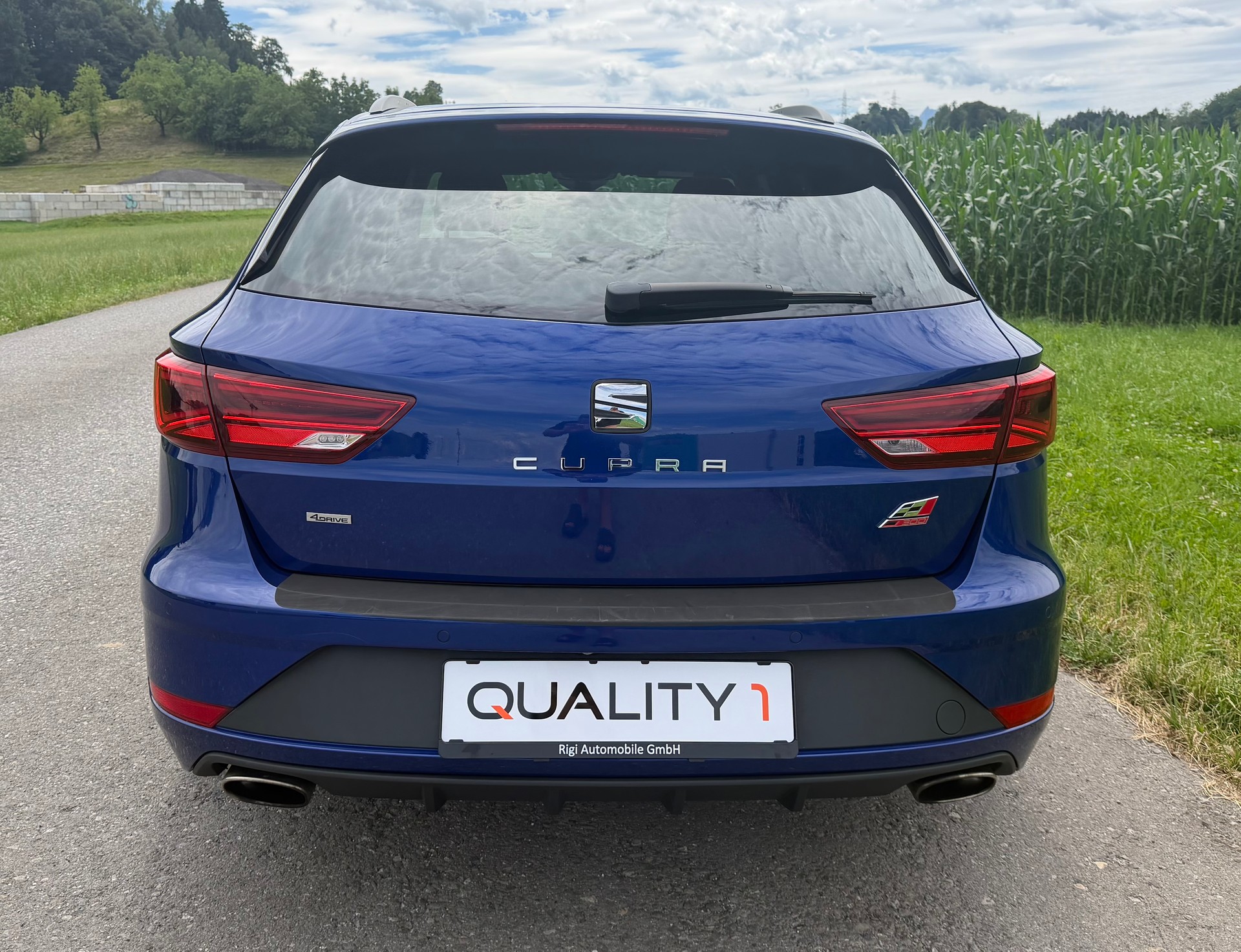 SEAT Leon ST 2.0 TSI Cupra 300 4 Drive DSG-image-5