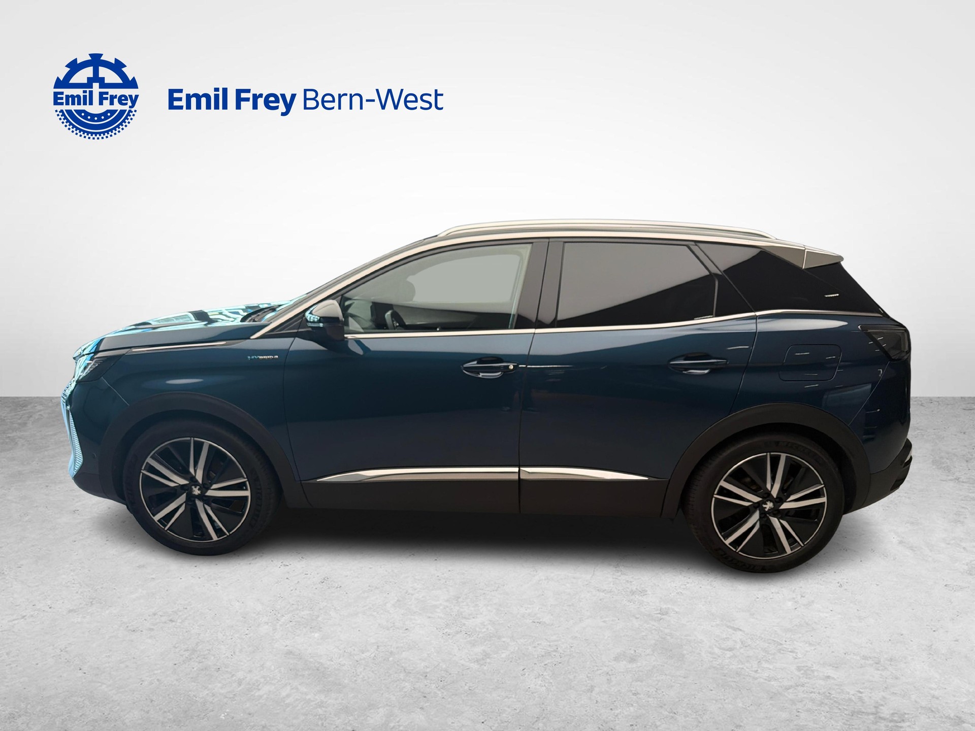 PEUGEOT 3008 1.6 Plug-in Hybrid4 GT Pack-image-2