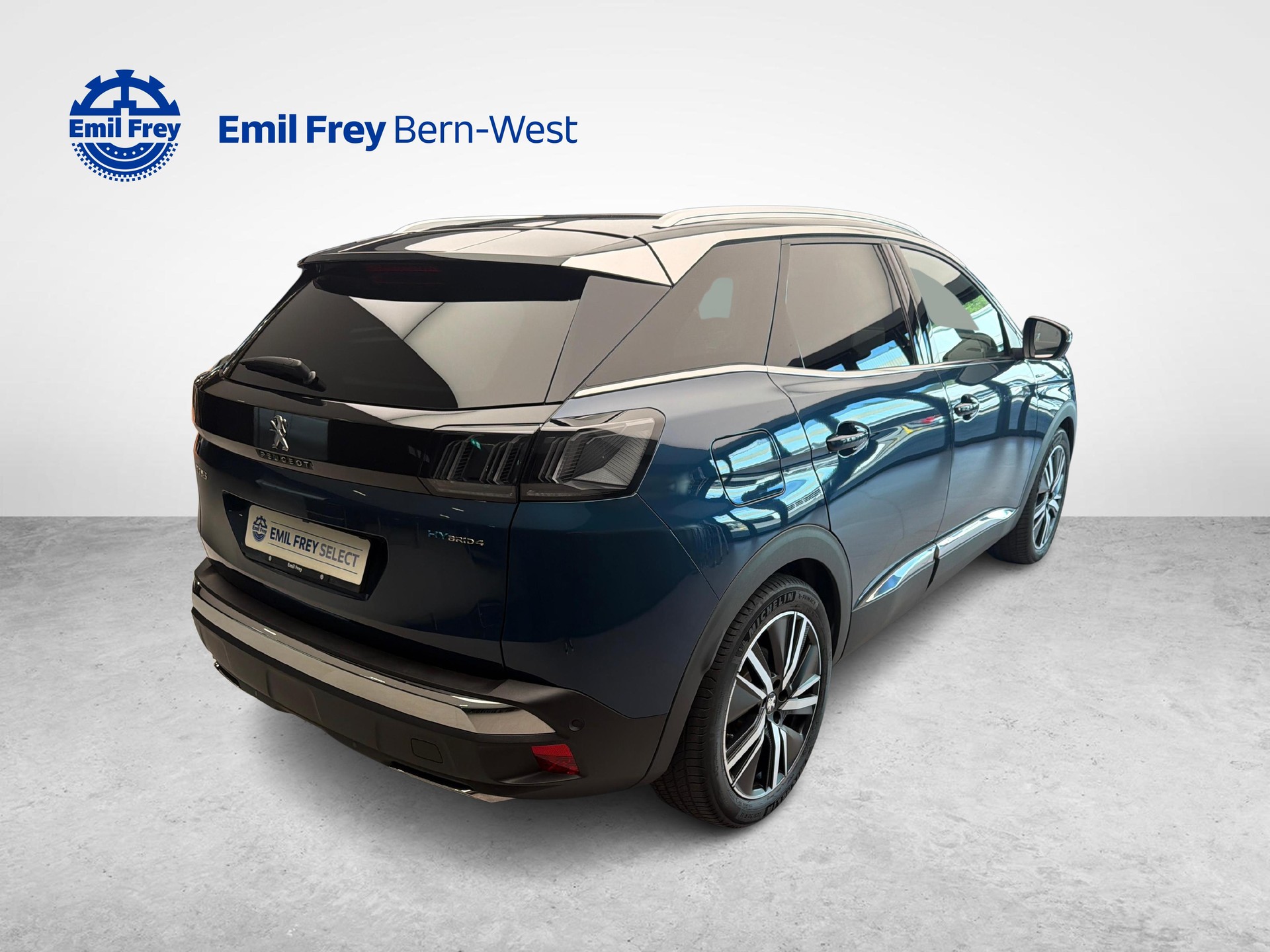 PEUGEOT 3008 1.6 Plug-in Hybrid4 GT Pack-image-5