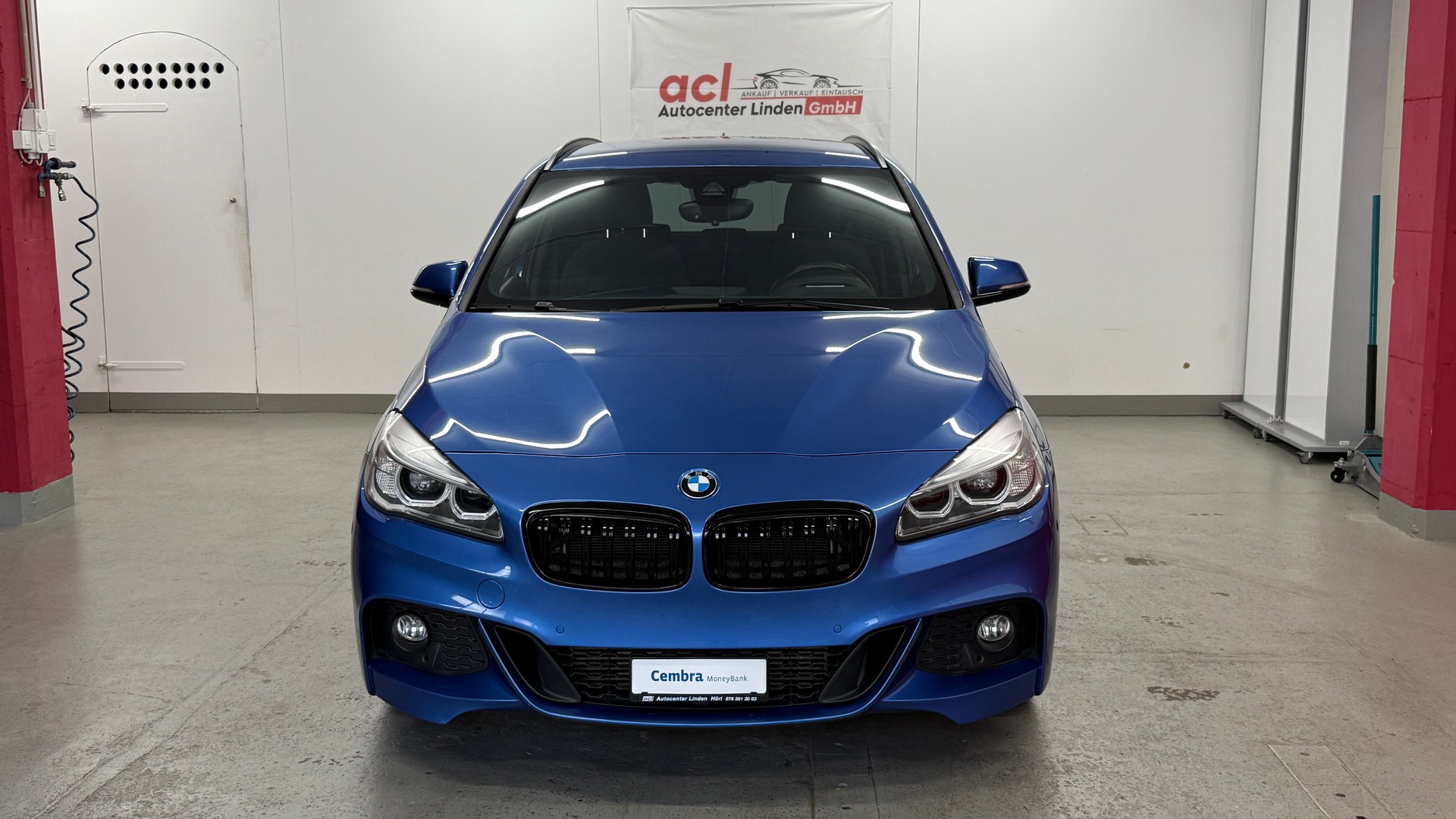 BMW 225i xDrive Active Tourer M Sport Steptronic, guter Ausstattung Perle-image-1