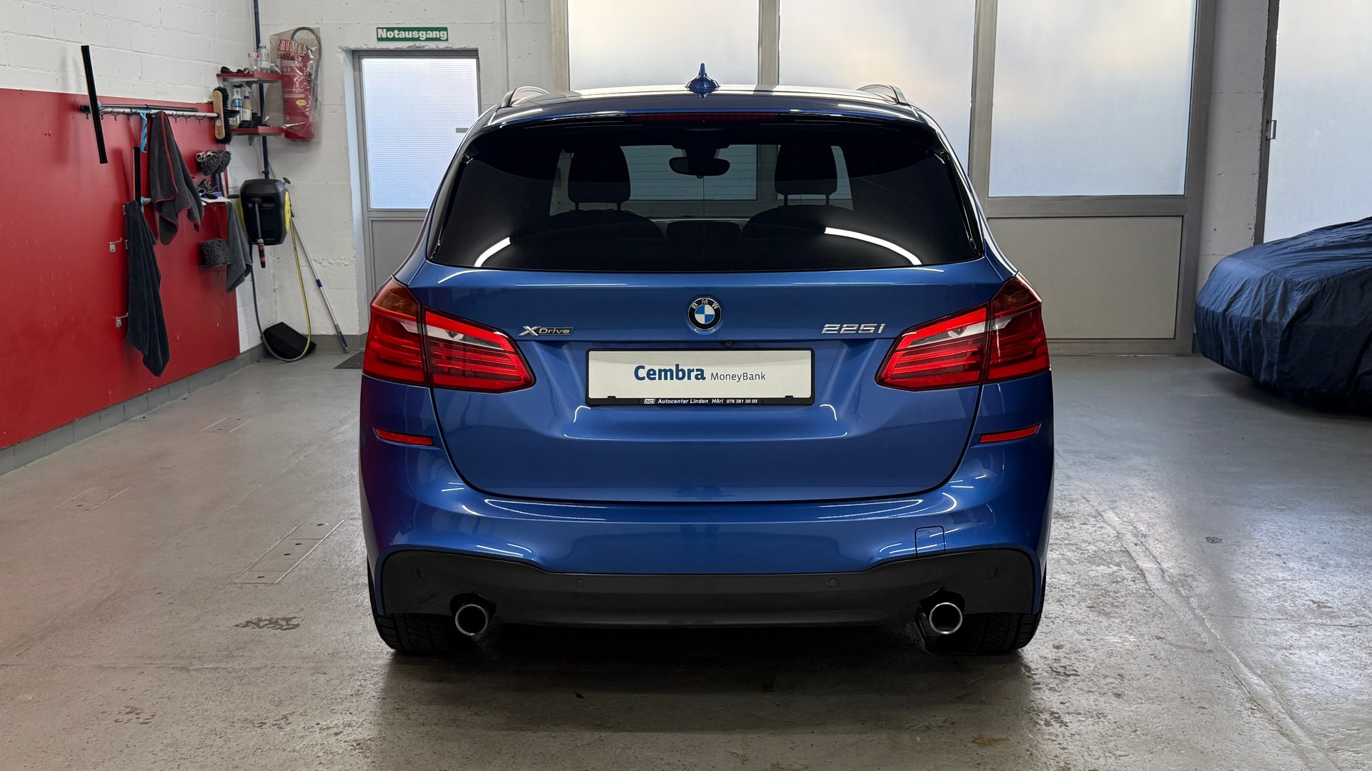 BMW 225i xDrive Active Tourer M Sport Steptronic, guter Ausstattung Perle, ab MFK, AHK, Abstandsregler, 1 Jahre Garantie-image-2