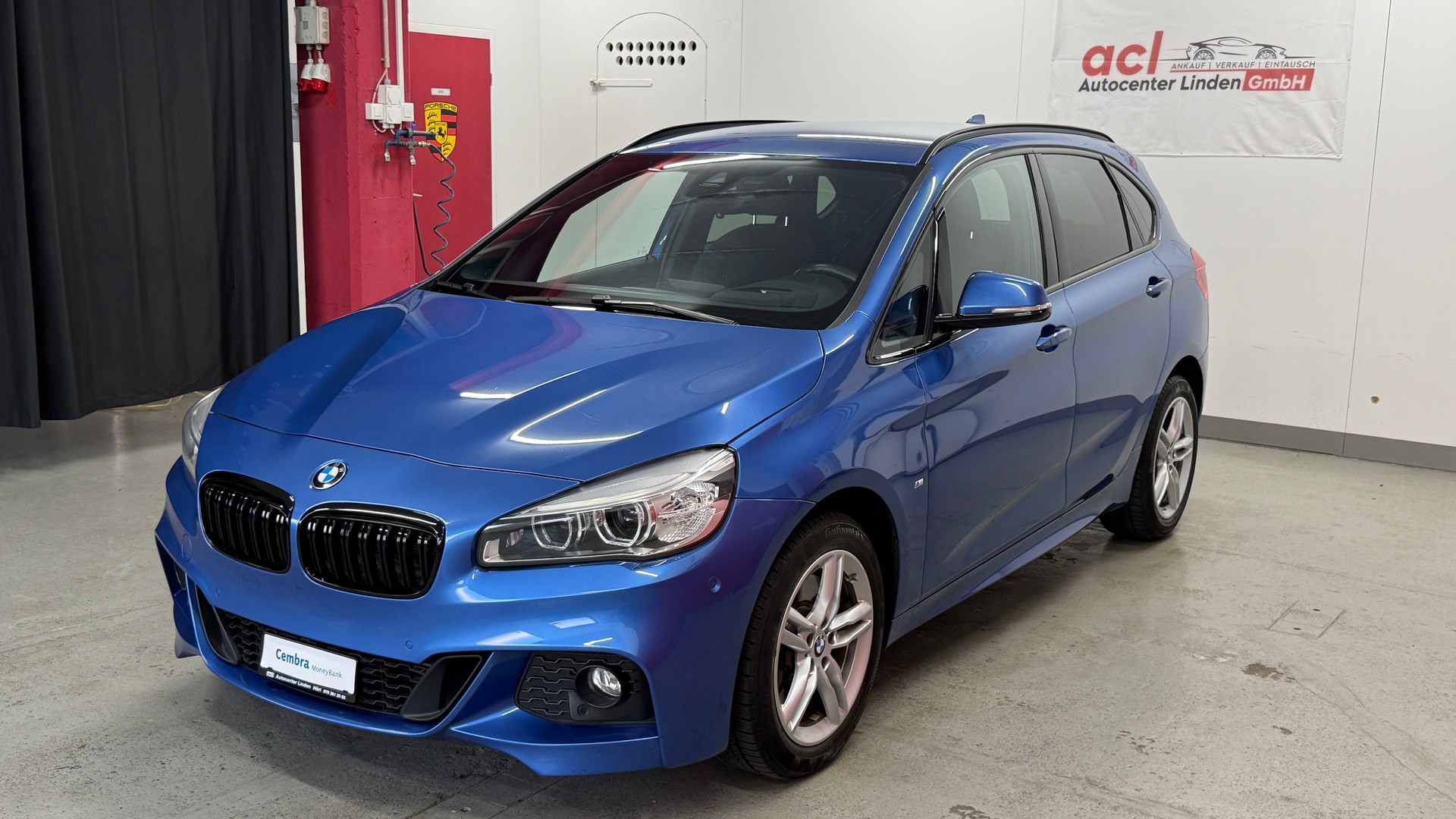 BMW 225i xDrive Active Tourer M Sport Steptronic, guter Ausstattung Perle-image-2