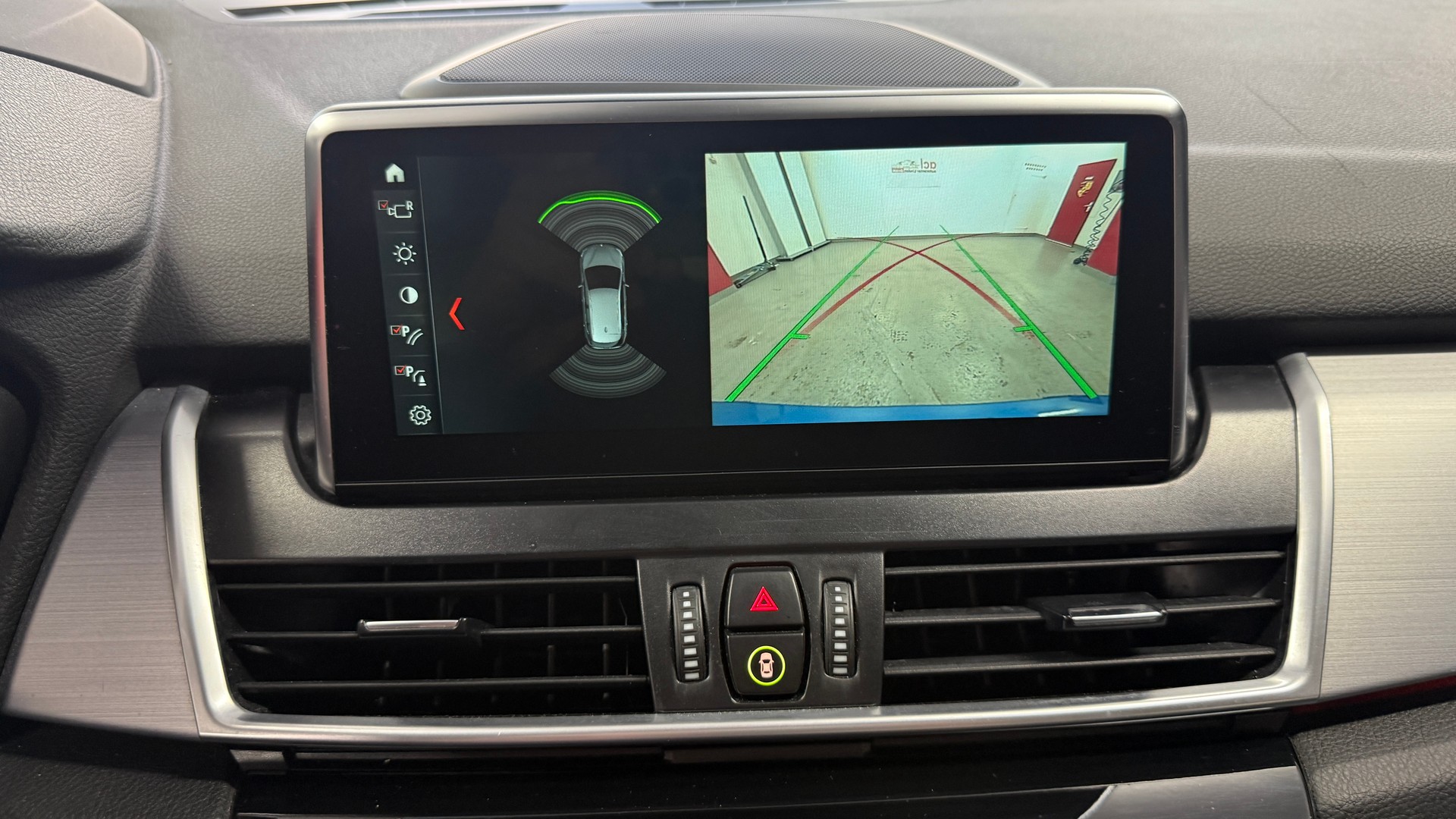 BMW 225i xDrive Active Tourer M Sport Steptronic, guter Ausstattung Perle-image-14