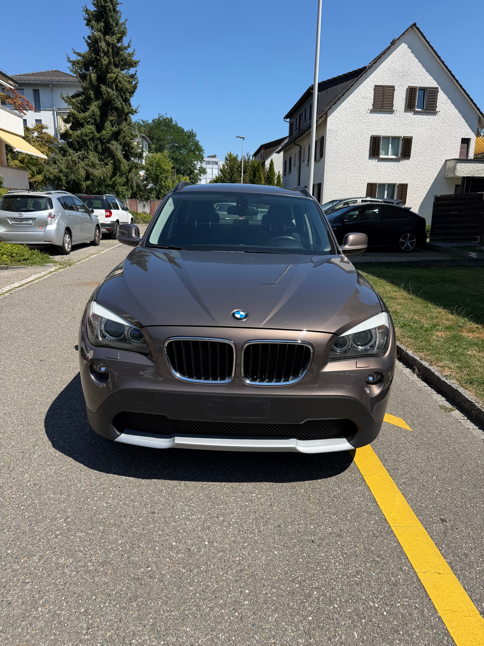 BMW X1 xDrive 20i/ FRISCH AB MFK. 21. 04. 2026 & SERVICE-image-0