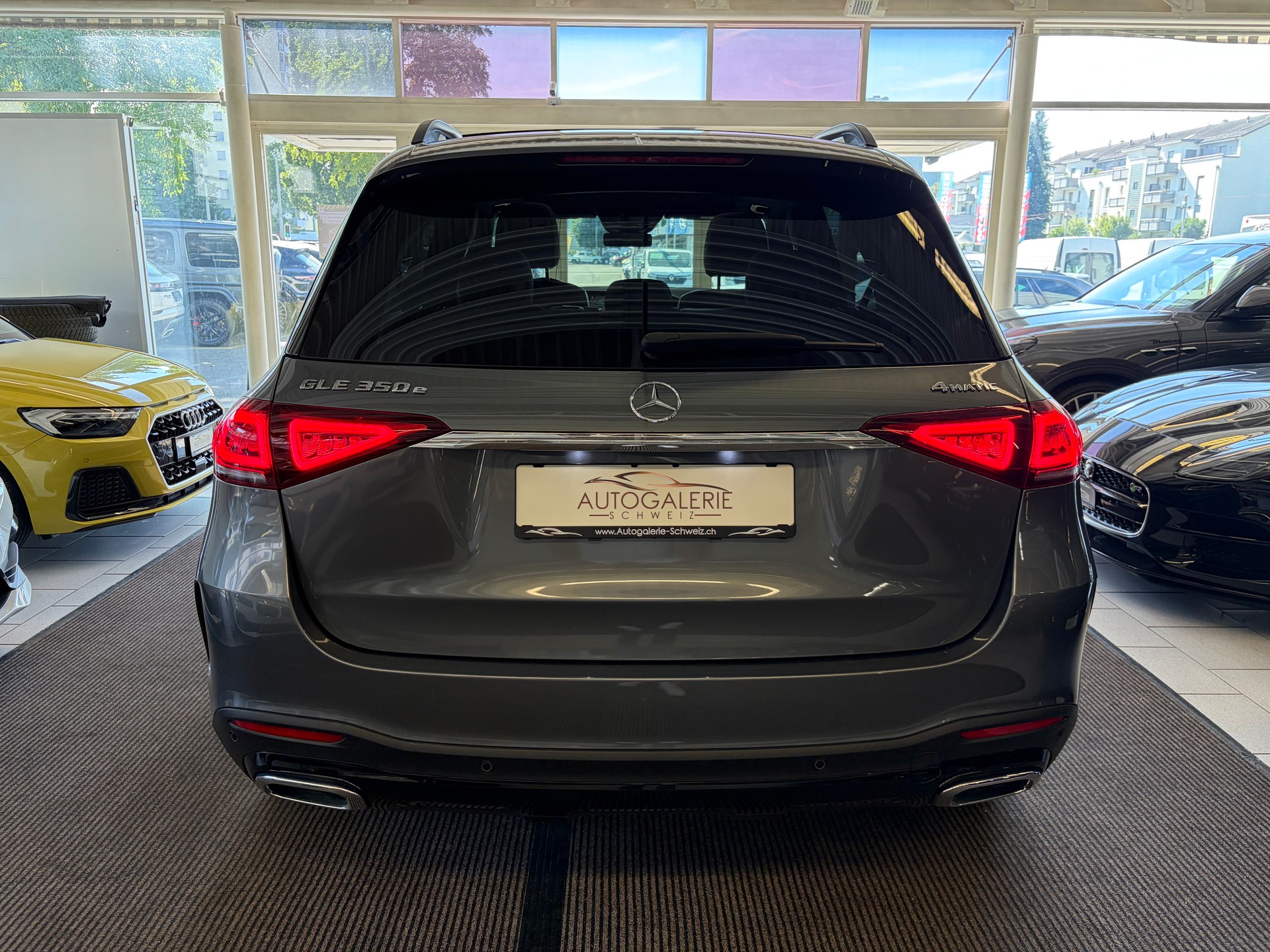 MERCEDES-BENZ GLE 350 e 4Matic AMG Line | CH | Gratis Service | AHK | MBUX | Burmester | PREMIUM PLUS | Sitzklima |-image-24
