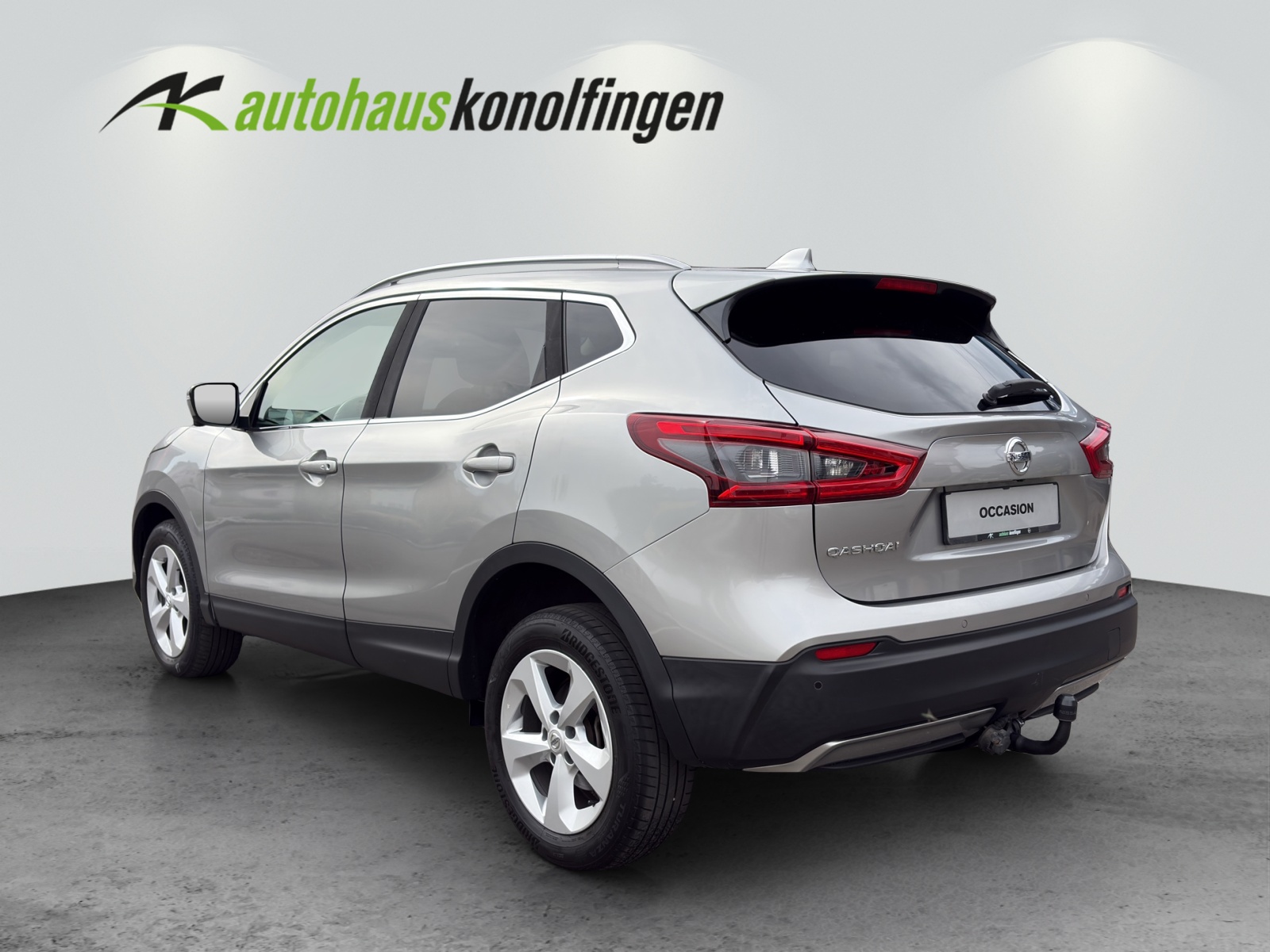 NISSAN Qashqai 1.7 dCi Tekna 4x4-image-2