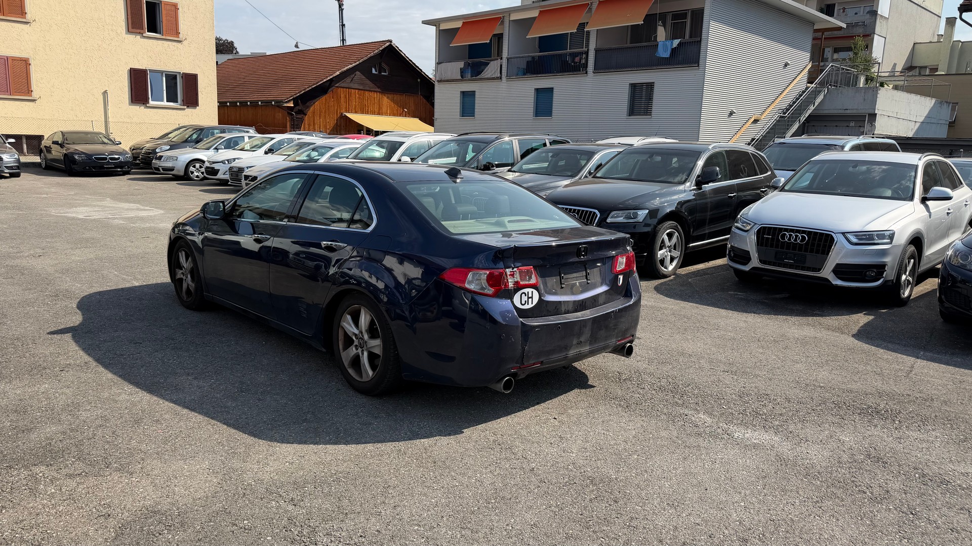 HONDA Accord 2.4i 16V Executive-Plus Automatic-image-3