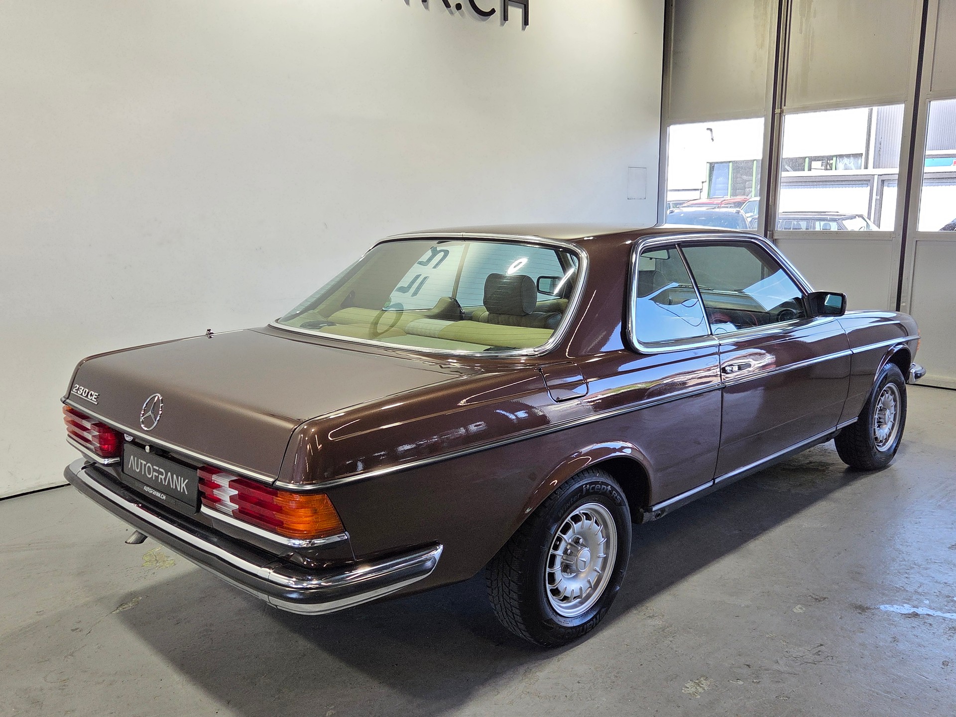 MERCEDES-BENZ CE-image-6