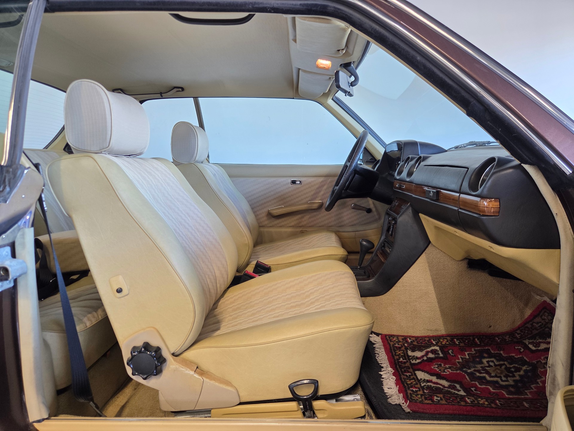 MERCEDES-BENZ CE-image-14