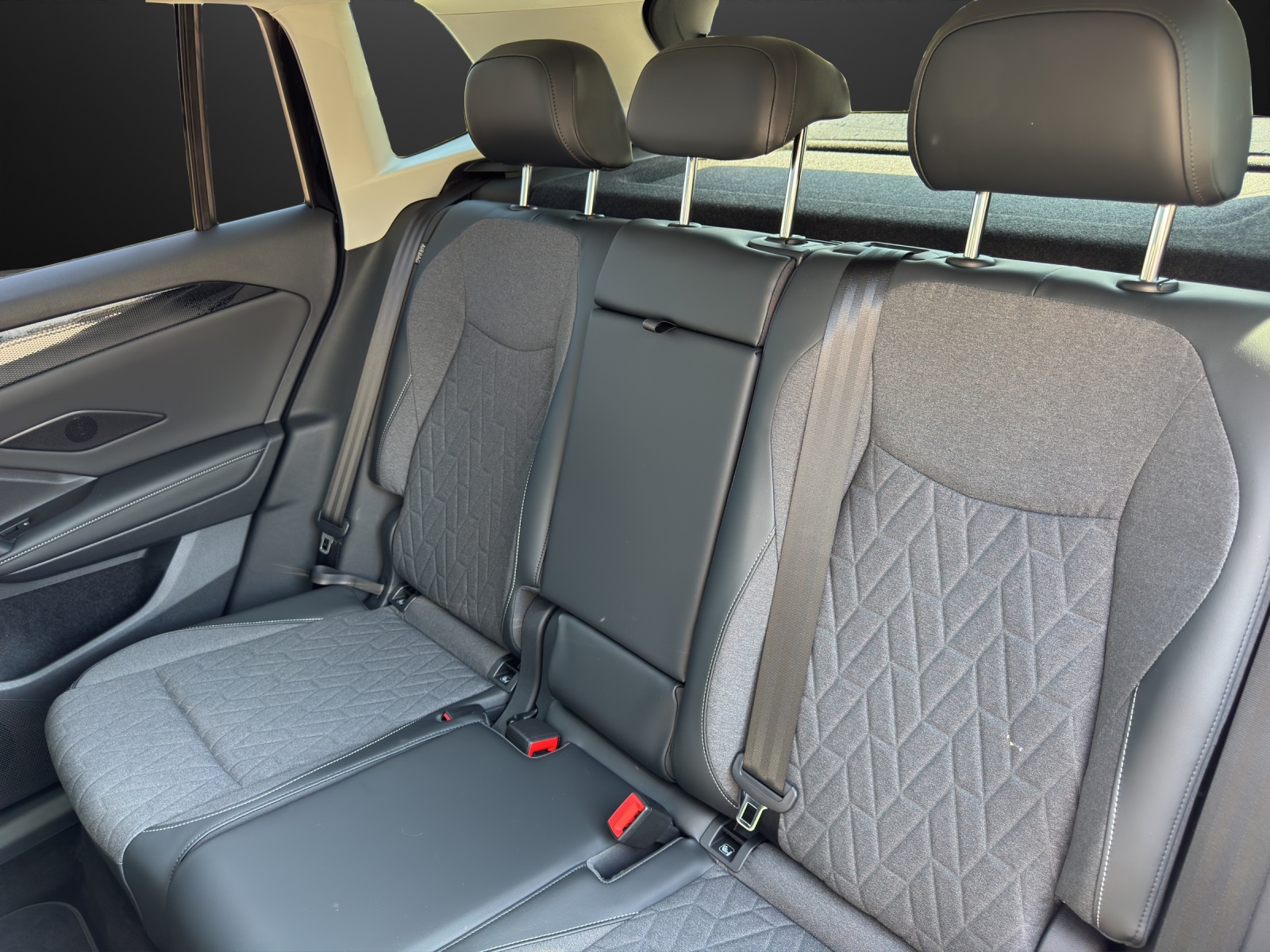 VW Tiguan 1.5 TSI evo2 mHEV Life DSG-image-8