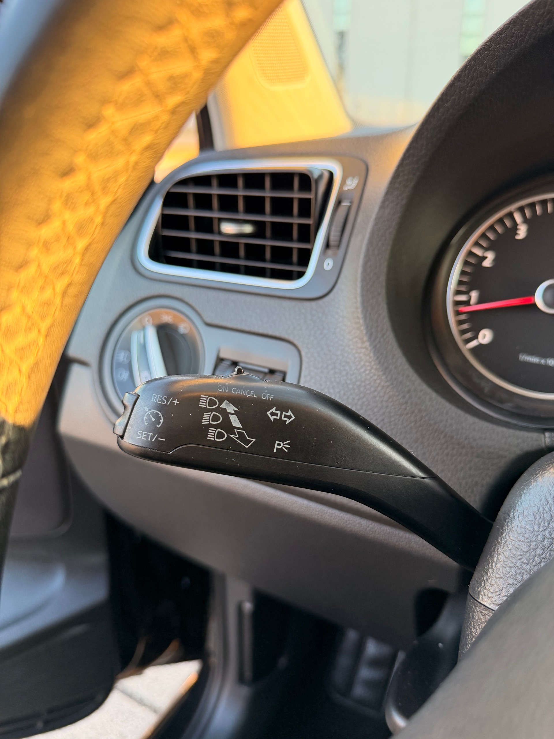 VW Polo 1.2 TSI Team-image-21