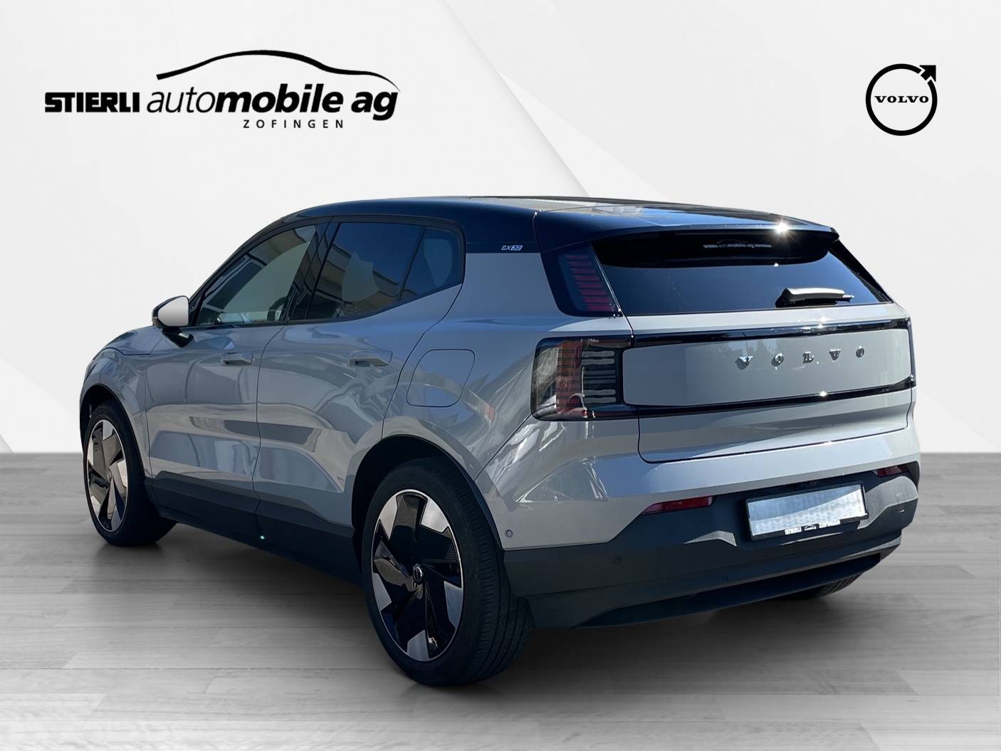 VOLVO EX 30 E60 Twin Ultra Performance AWD-image-6