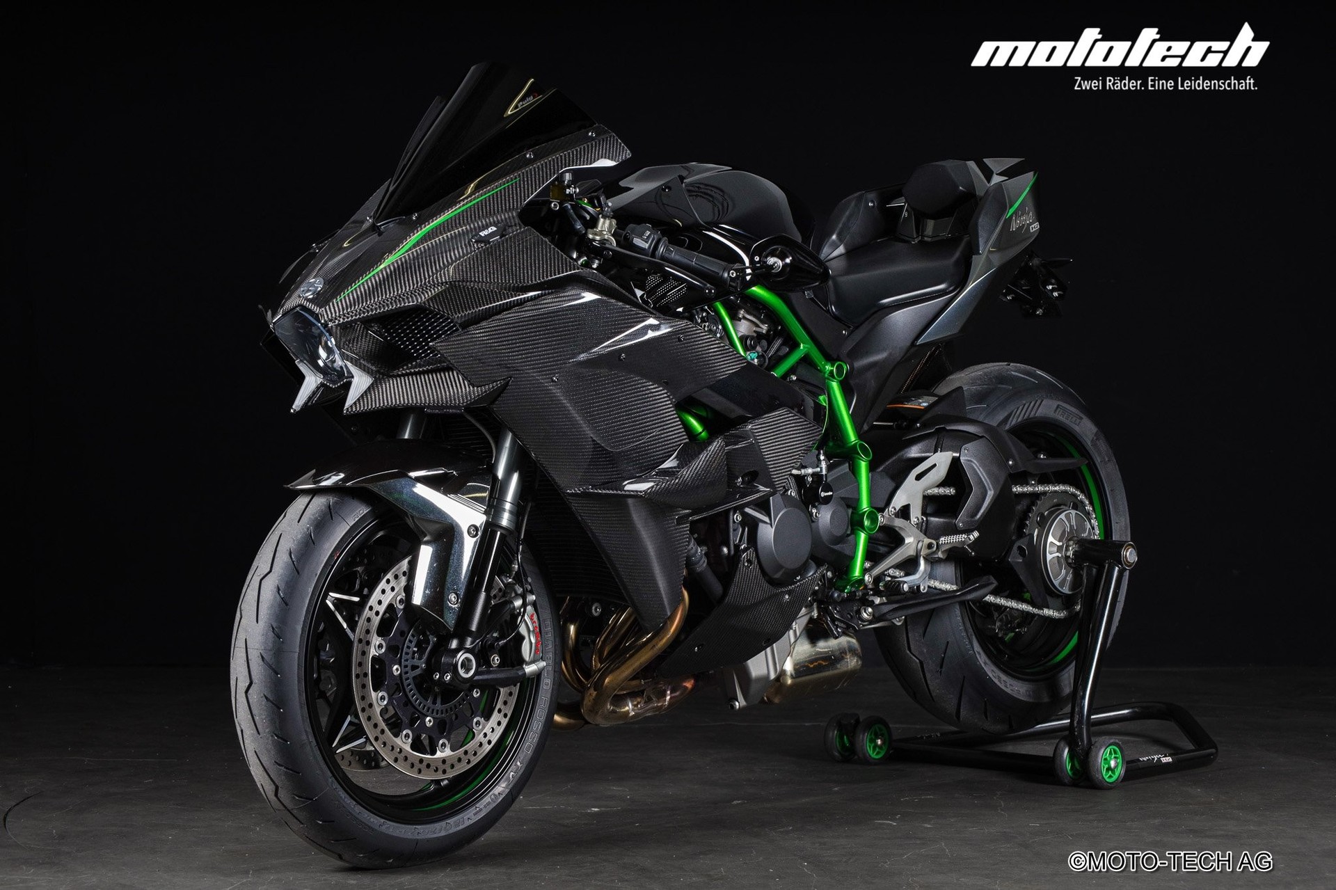 KAWASAKI Ninja H2 Carbon ABS AKRAPOVIC-image-5