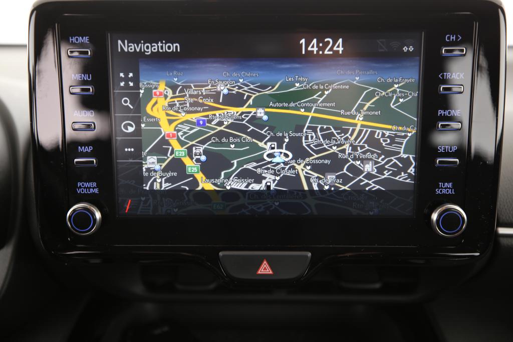 TOYOTA Yaris Cross 1.5 VVT-i HSD Trend AWD-i-image-5