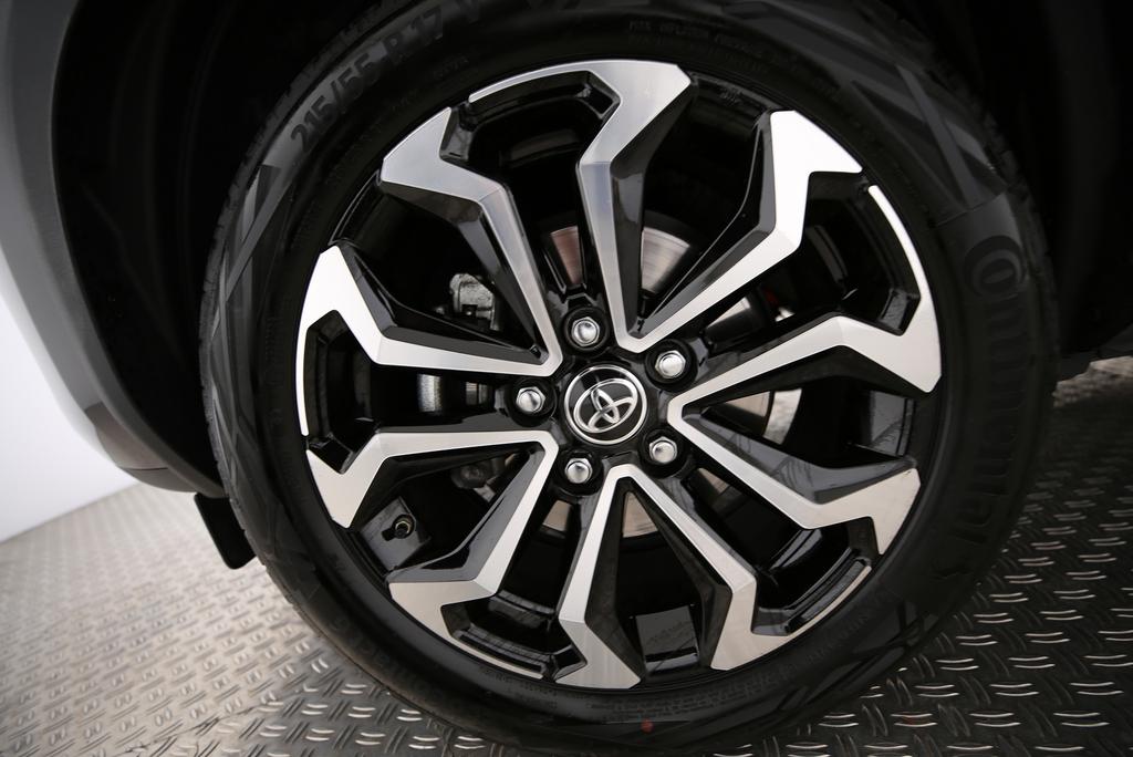 TOYOTA Yaris Cross 1.5 VVT-i HSD Trend AWD-i-image-8