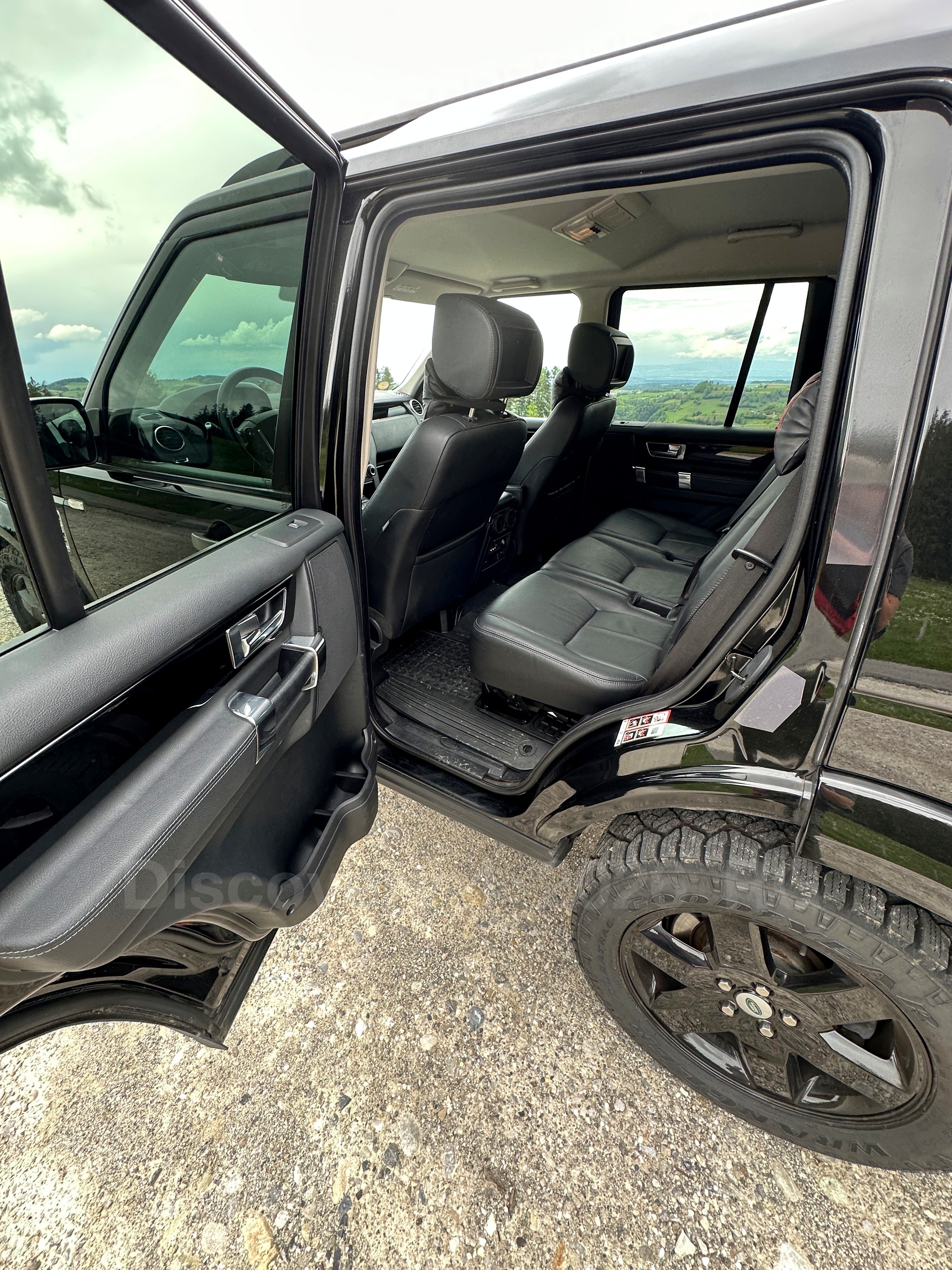 LAND ROVER 3.0 SDV6 HSE-image-13