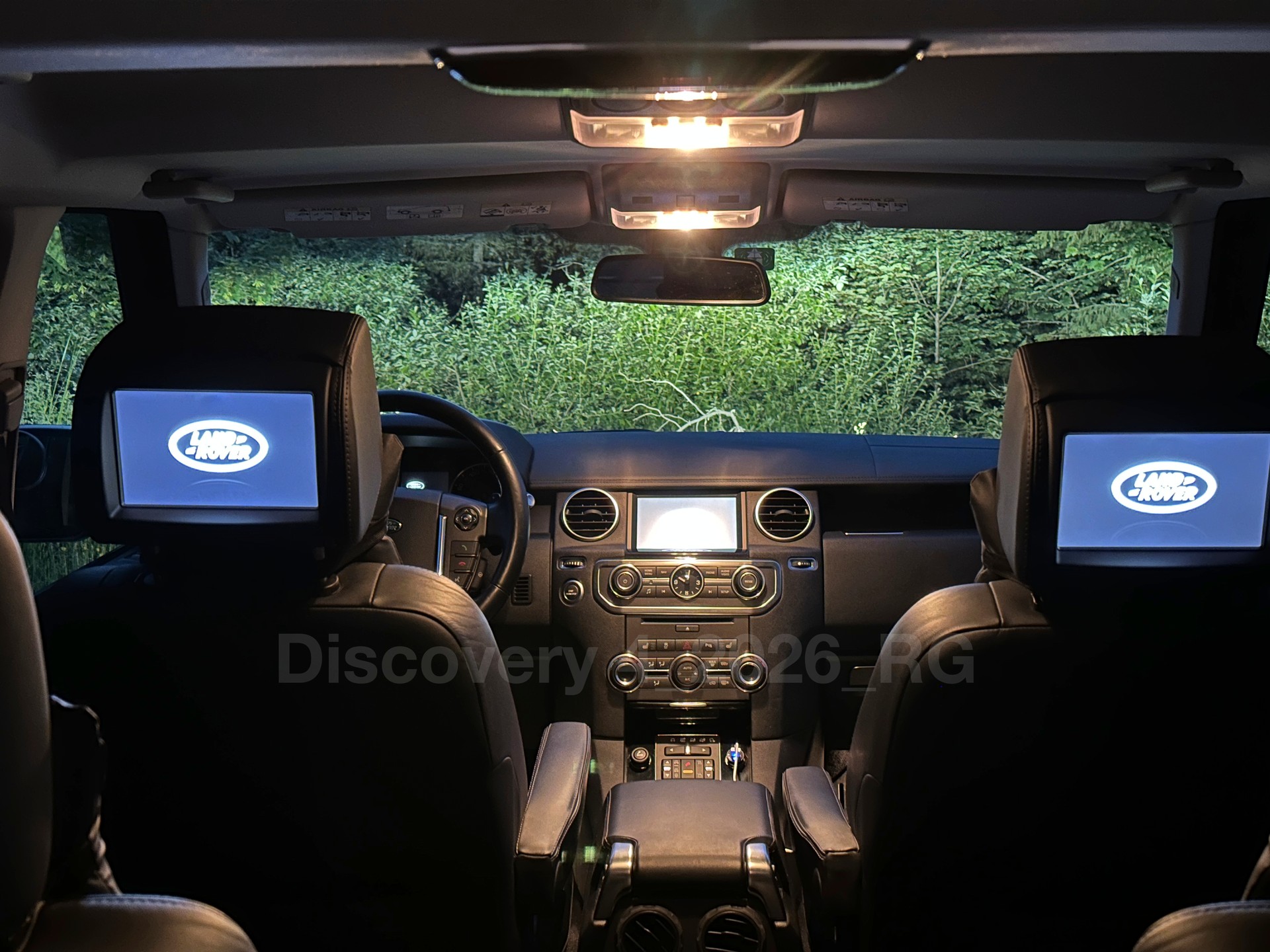 LAND ROVER 3.0 SDV6 HSE-image-15