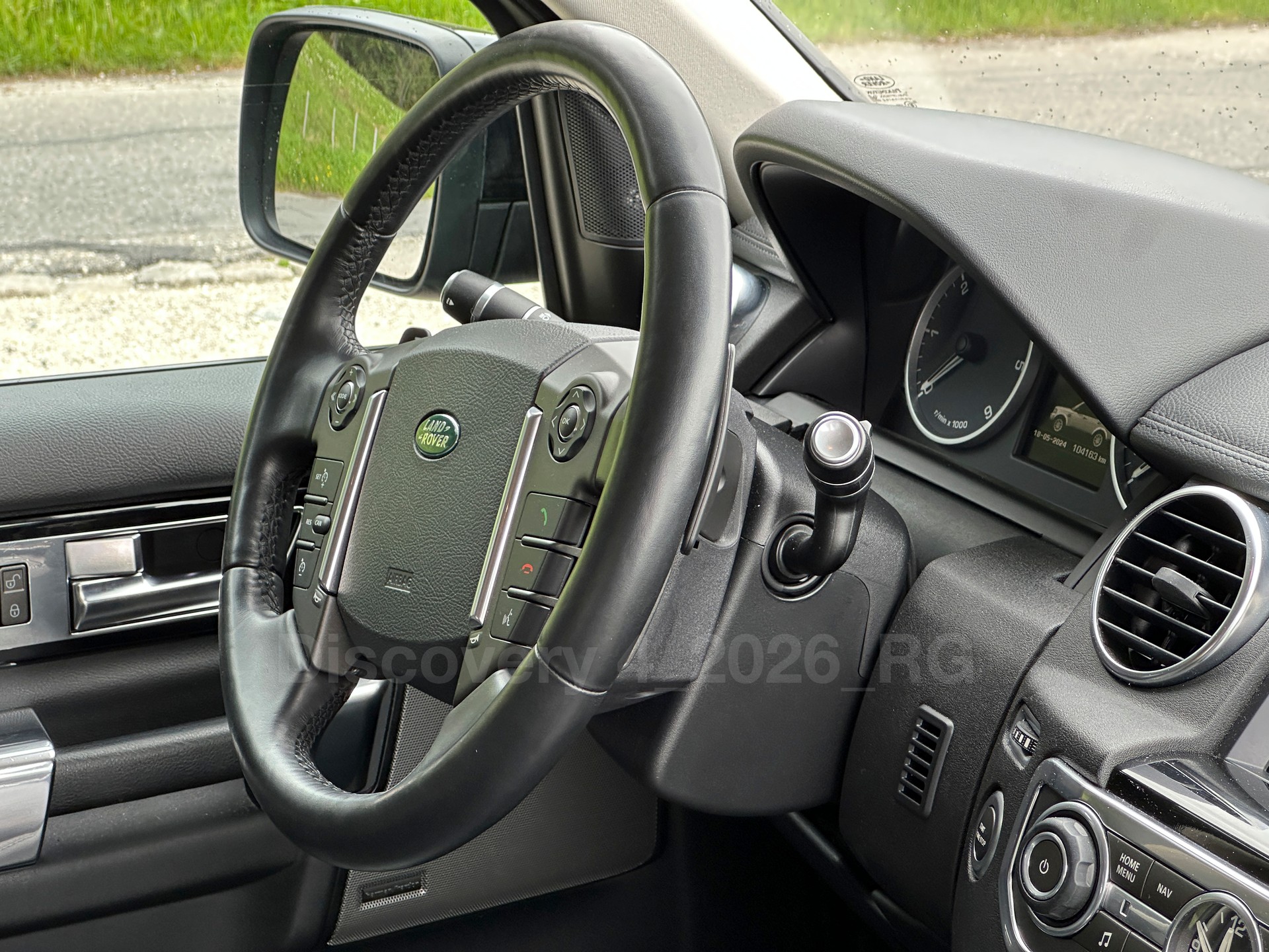 LAND ROVER 3.0 SDV6 HSE-image-10