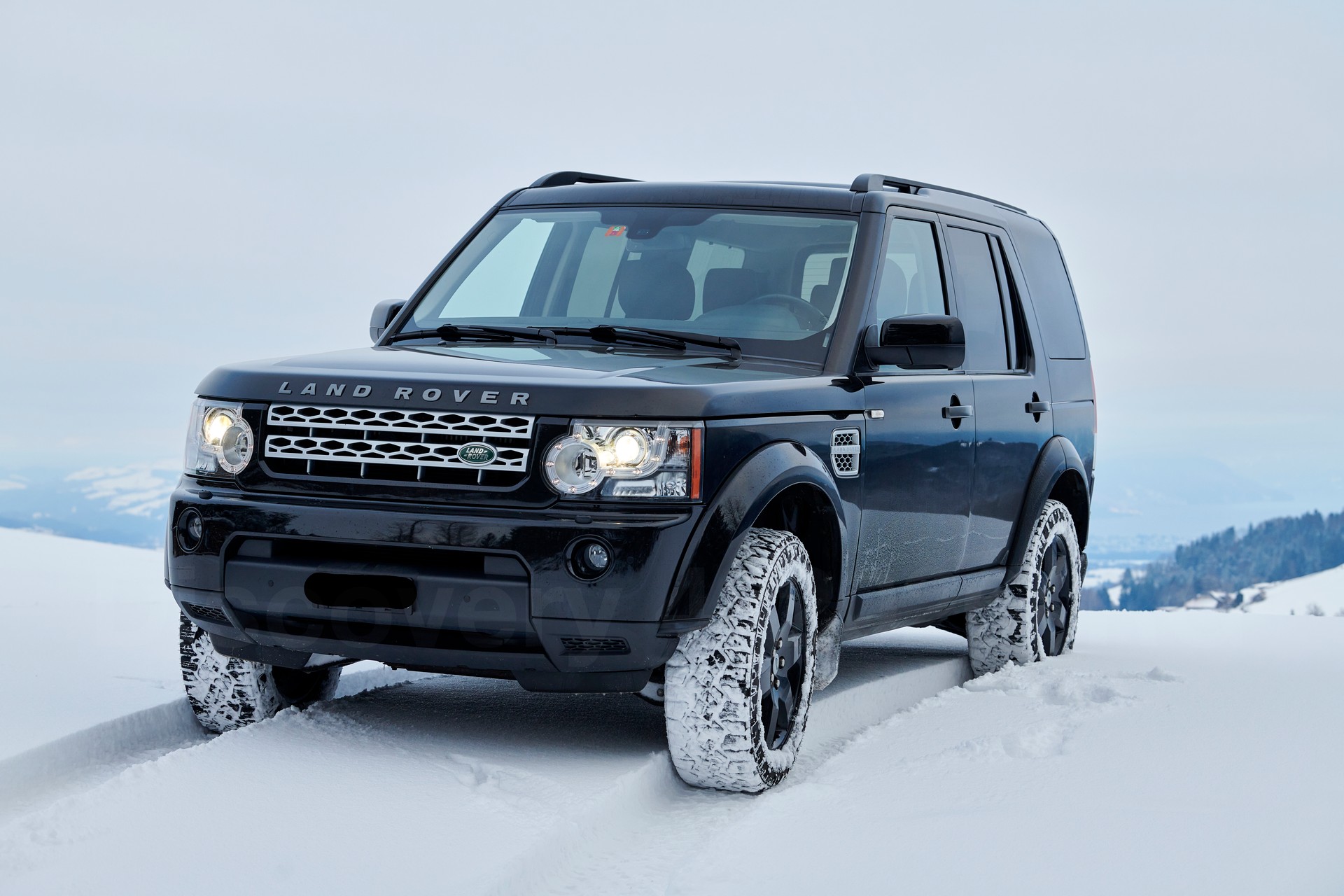 LAND ROVER 3.0 SDV6 HSE-image-7