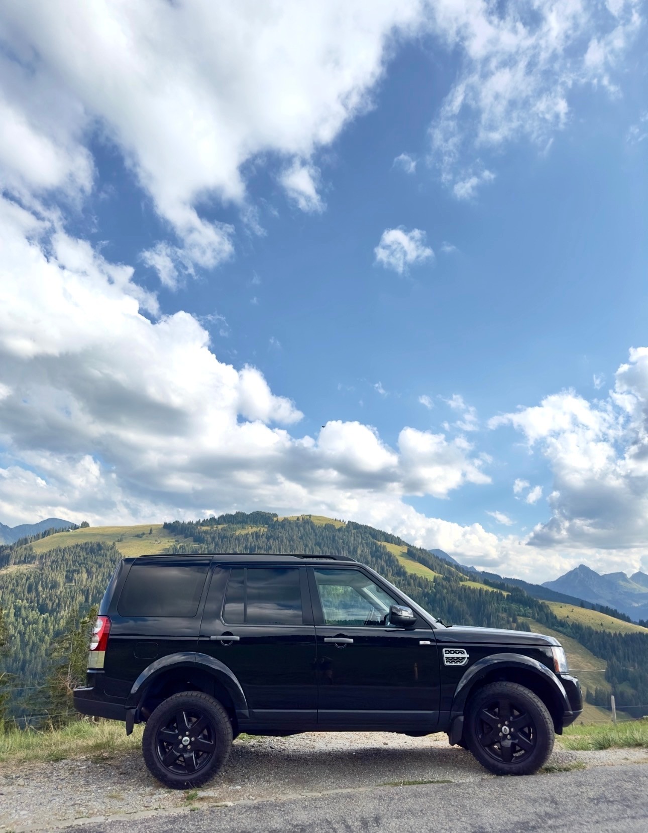 LAND ROVER Discovery IV 3.0 SDV6 HSE, frisch ab MFK-image-19
