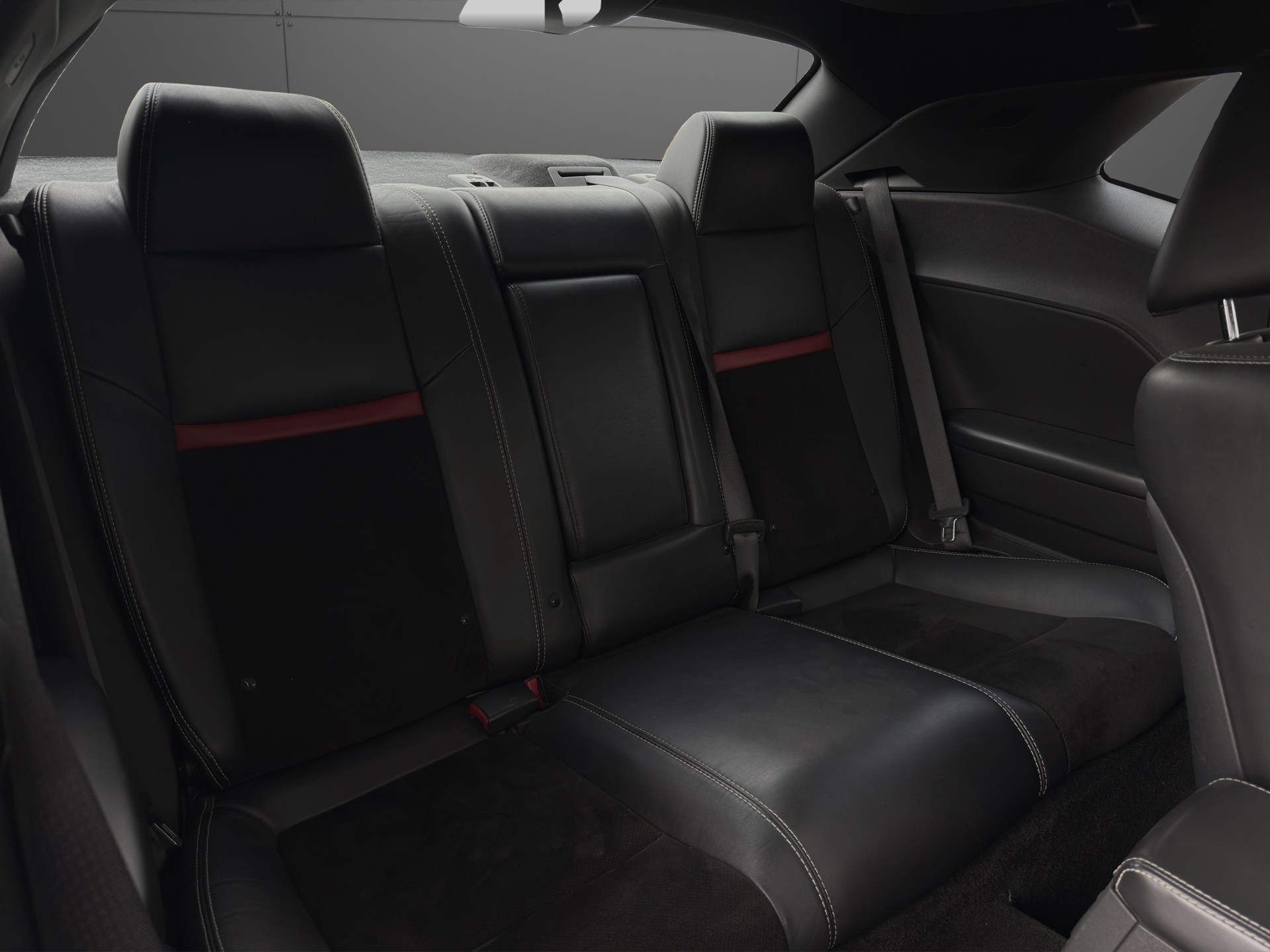 DODGE SRT8 392 6.4 V8 Hemi-image-8