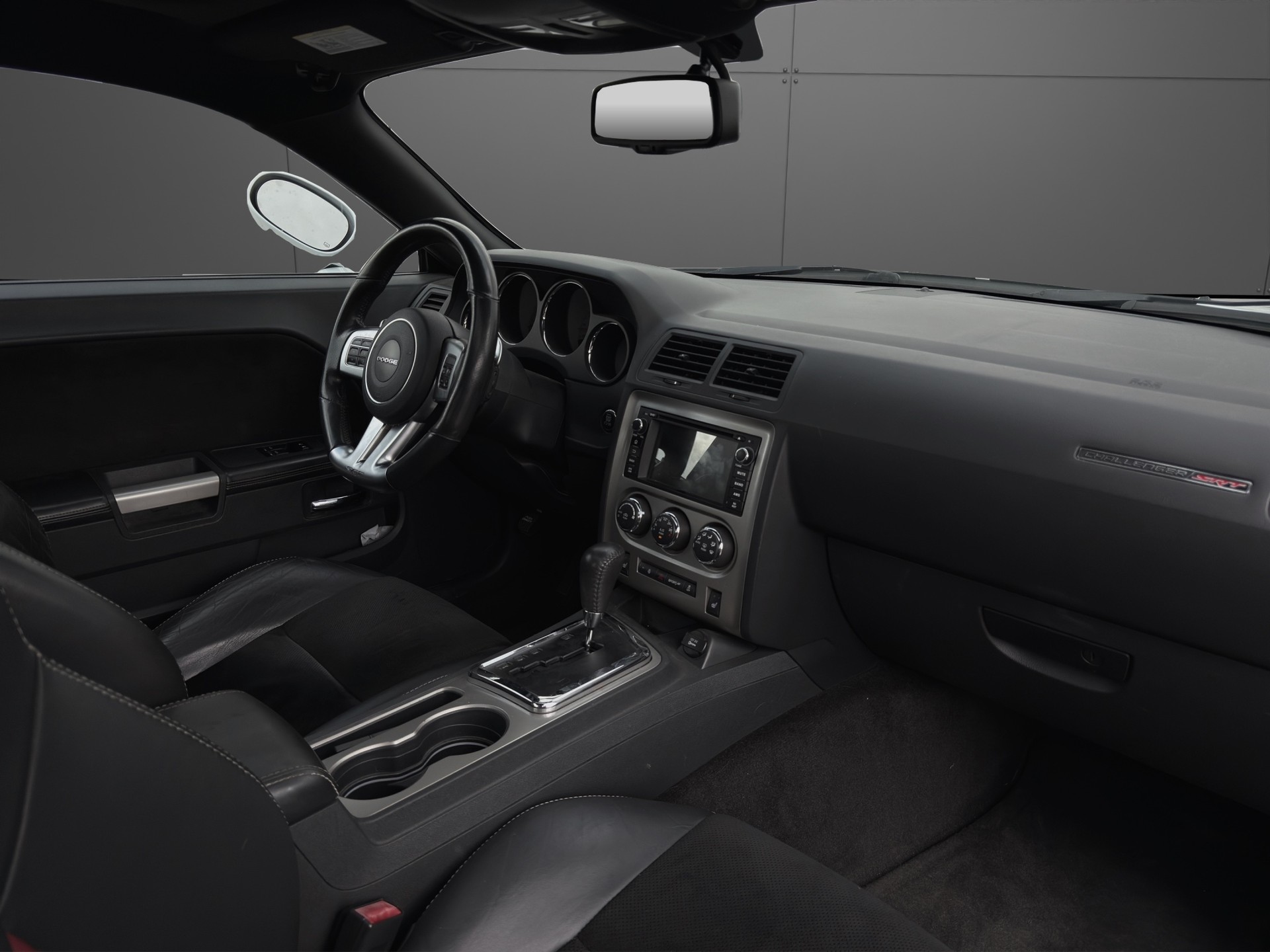 DODGE SRT8 392 6.4 V8 Hemi-image-9
