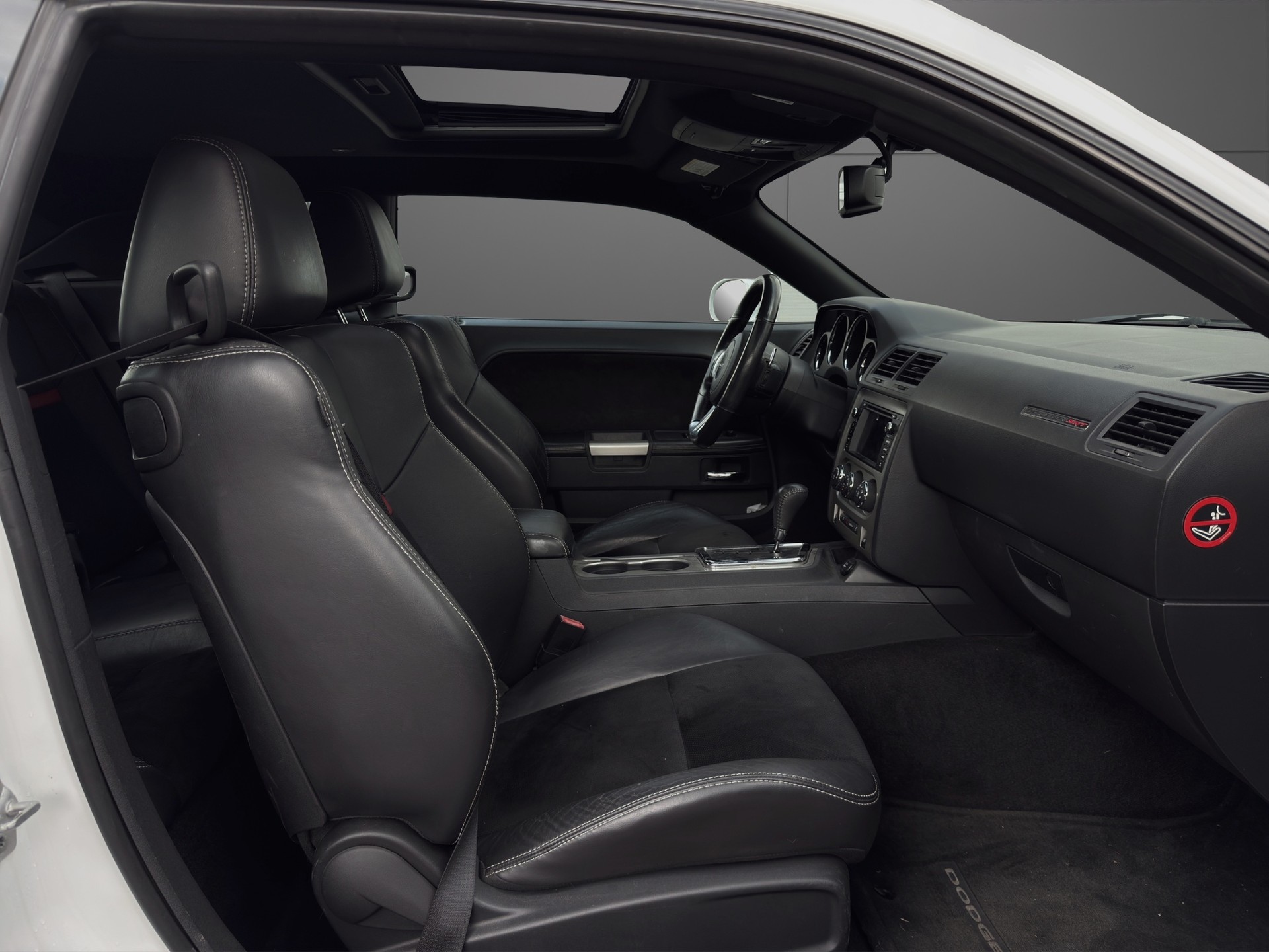 DODGE SRT8 392 6.4 V8 Hemi-image-7