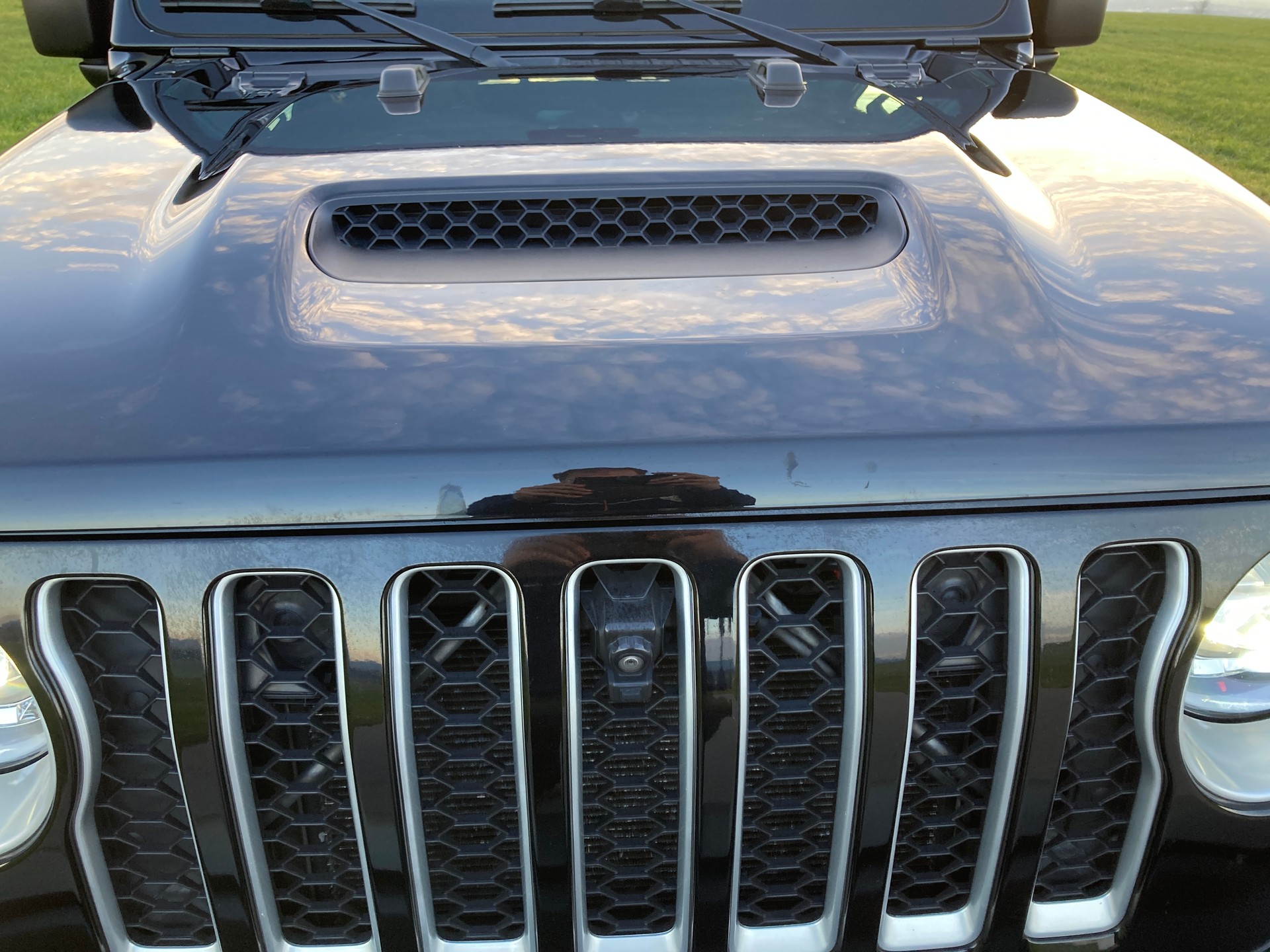 JEEP Gladiator 3.0 V6 Launch Edition-image-3