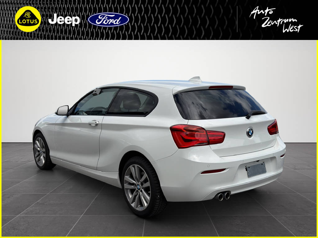 BMW 120i-image-2