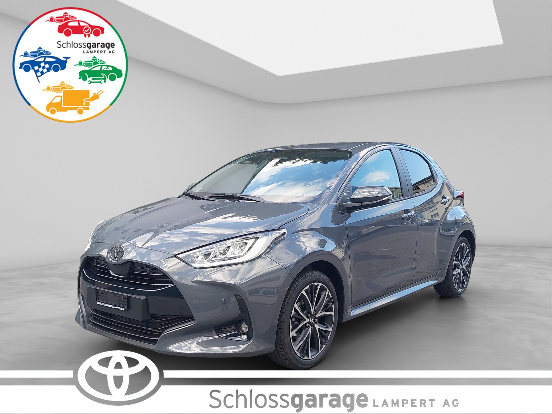 TOYOTA Yaris 1.5 VVT-i HSD Trend-image-1