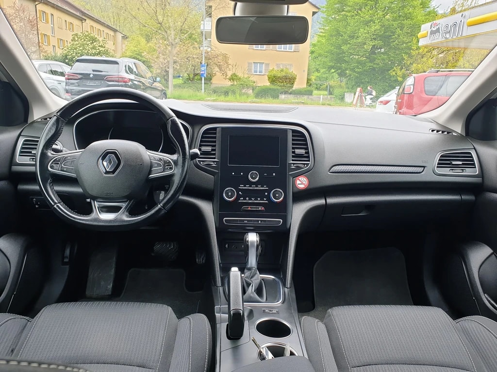 RENAULT Mégane Grandtour 1.5 dCi Business EDC ** Navigationssystem ** Tempomat ** Klimaautomat ** Frisch Ab MFK & Service **-image-9