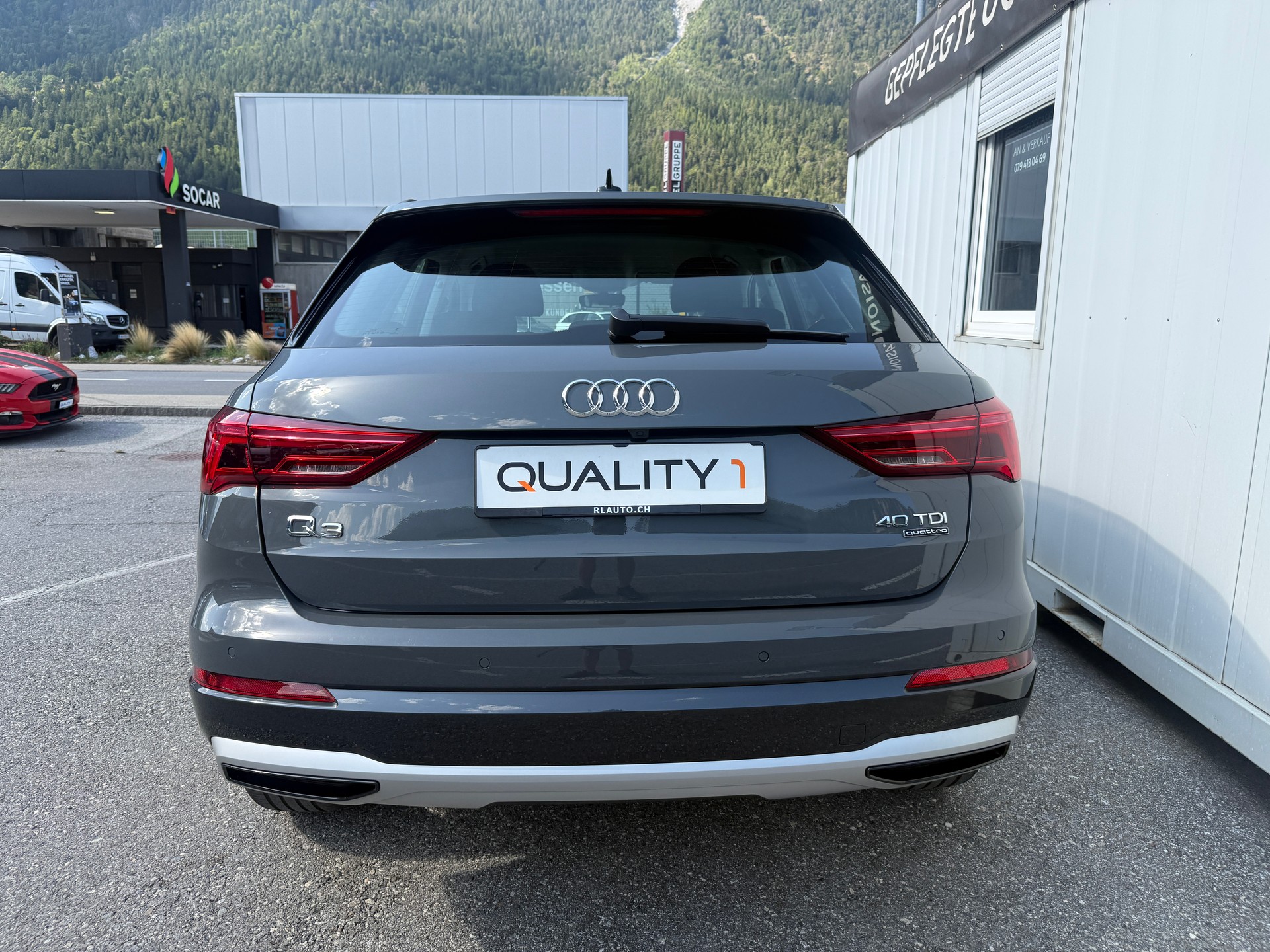 AUDI Q3 40 TDI advanced quattro S-tronic-image-6
