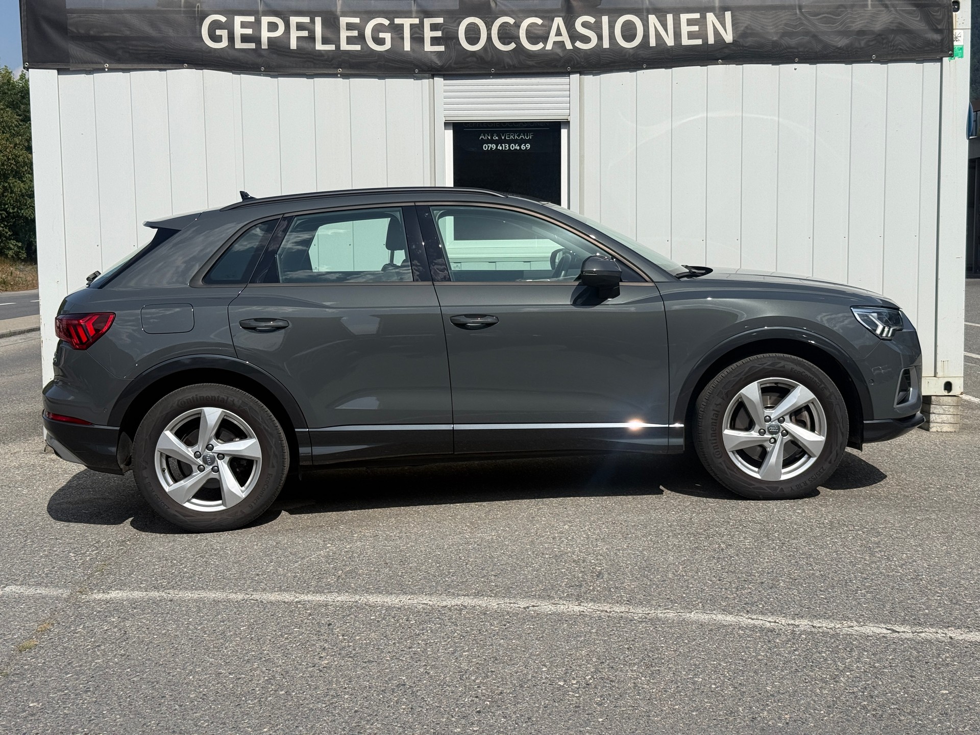 AUDI Q3 40 TDI advanced quattro S-tronic-image-2