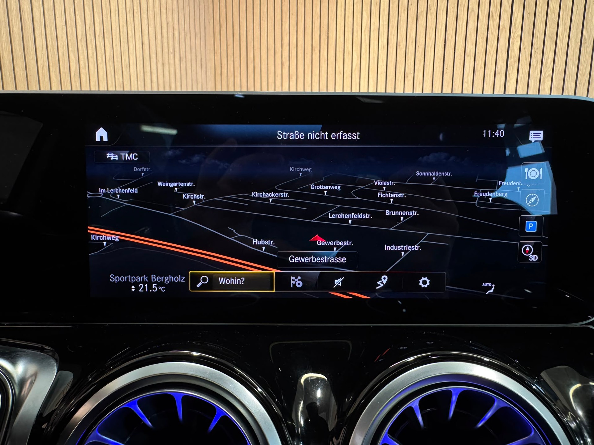 MERCEDES-BENZ GLB 35 AMG 4 MATIC 8G-Tronic-image-22