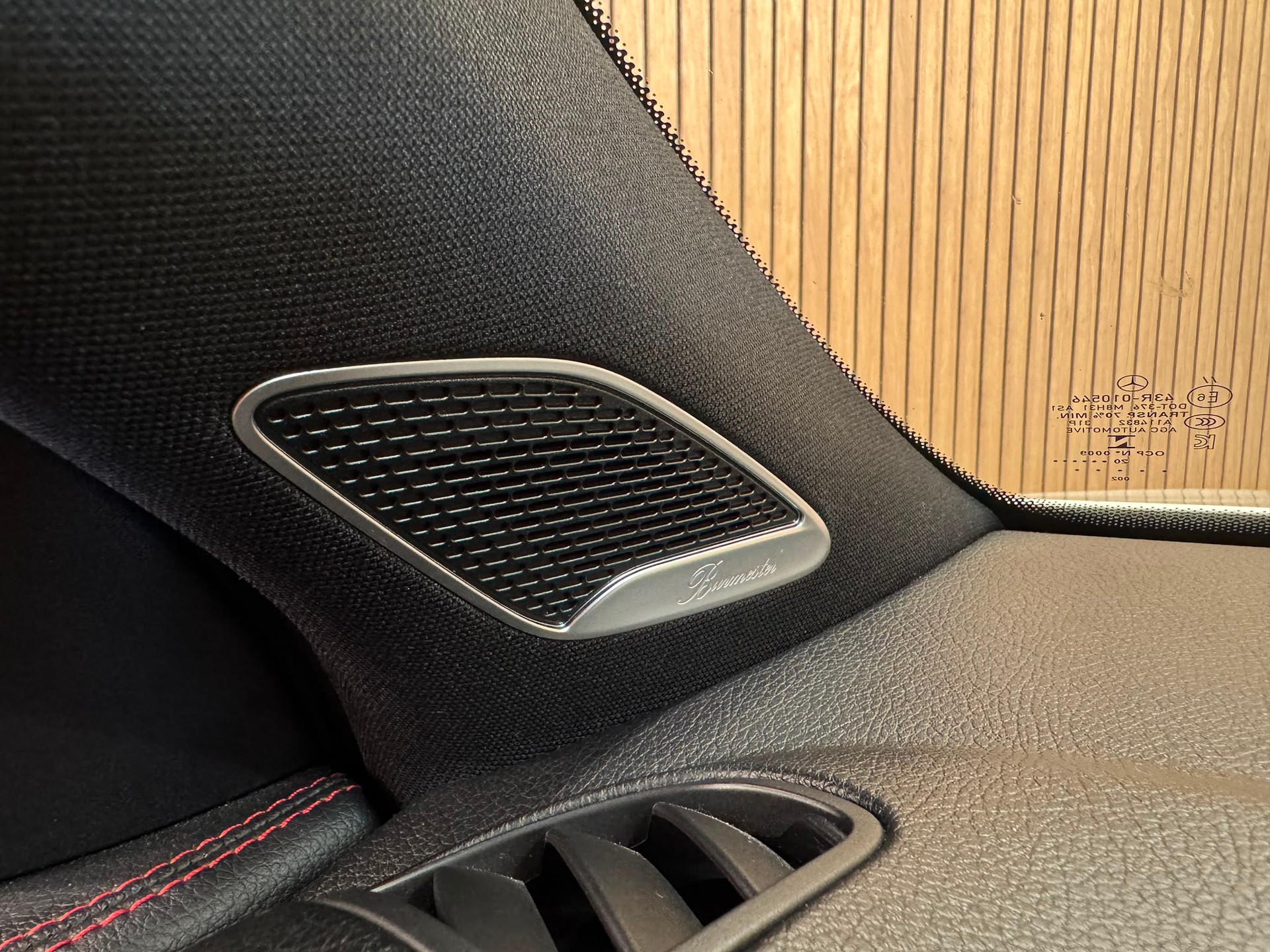 MERCEDES-BENZ GLB 35 AMG 4 MATIC 8G-Tronic-image-18