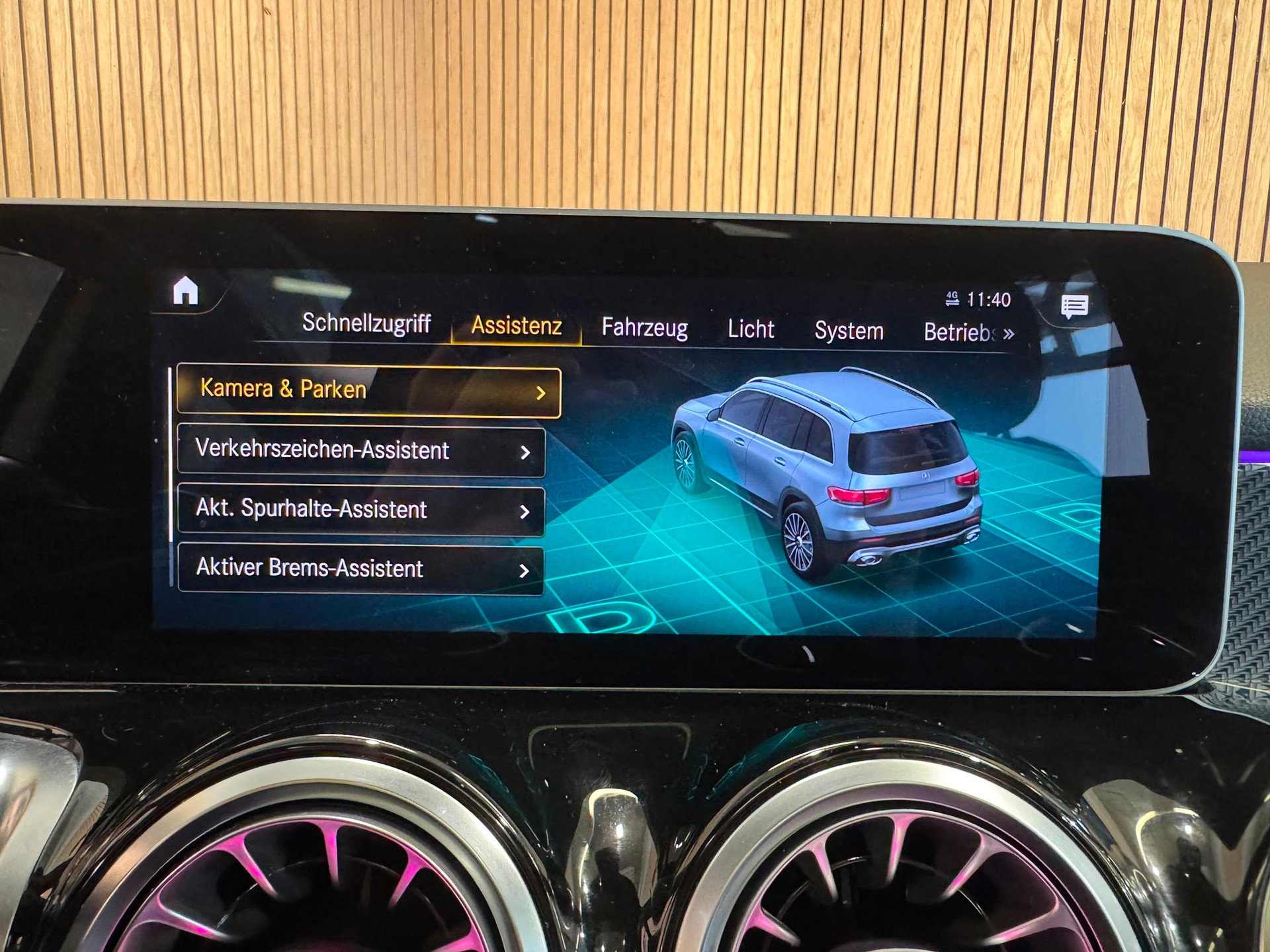 MERCEDES-BENZ GLB 35 AMG 4 MATIC 8G-Tronic-image-24