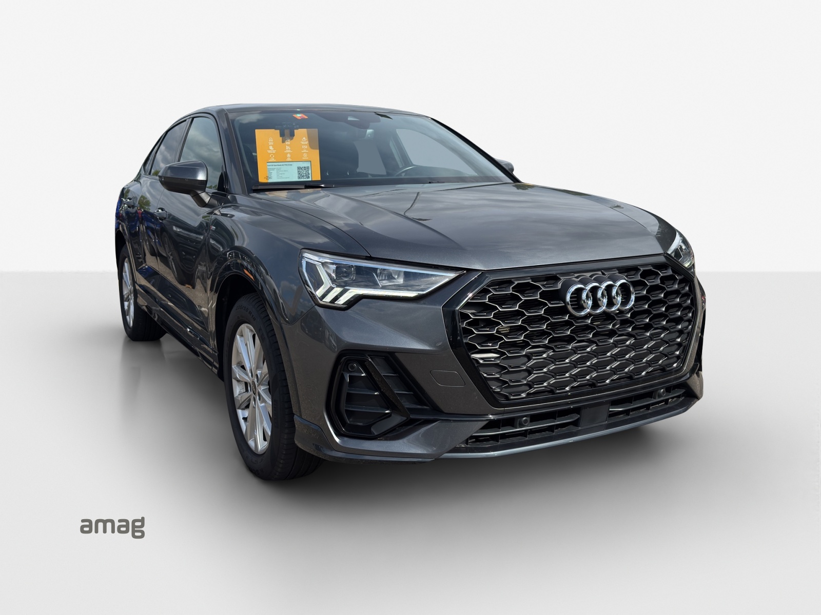 AUDI Q3 Sportback 40 TFSI S line quattro S-tronic-image-5