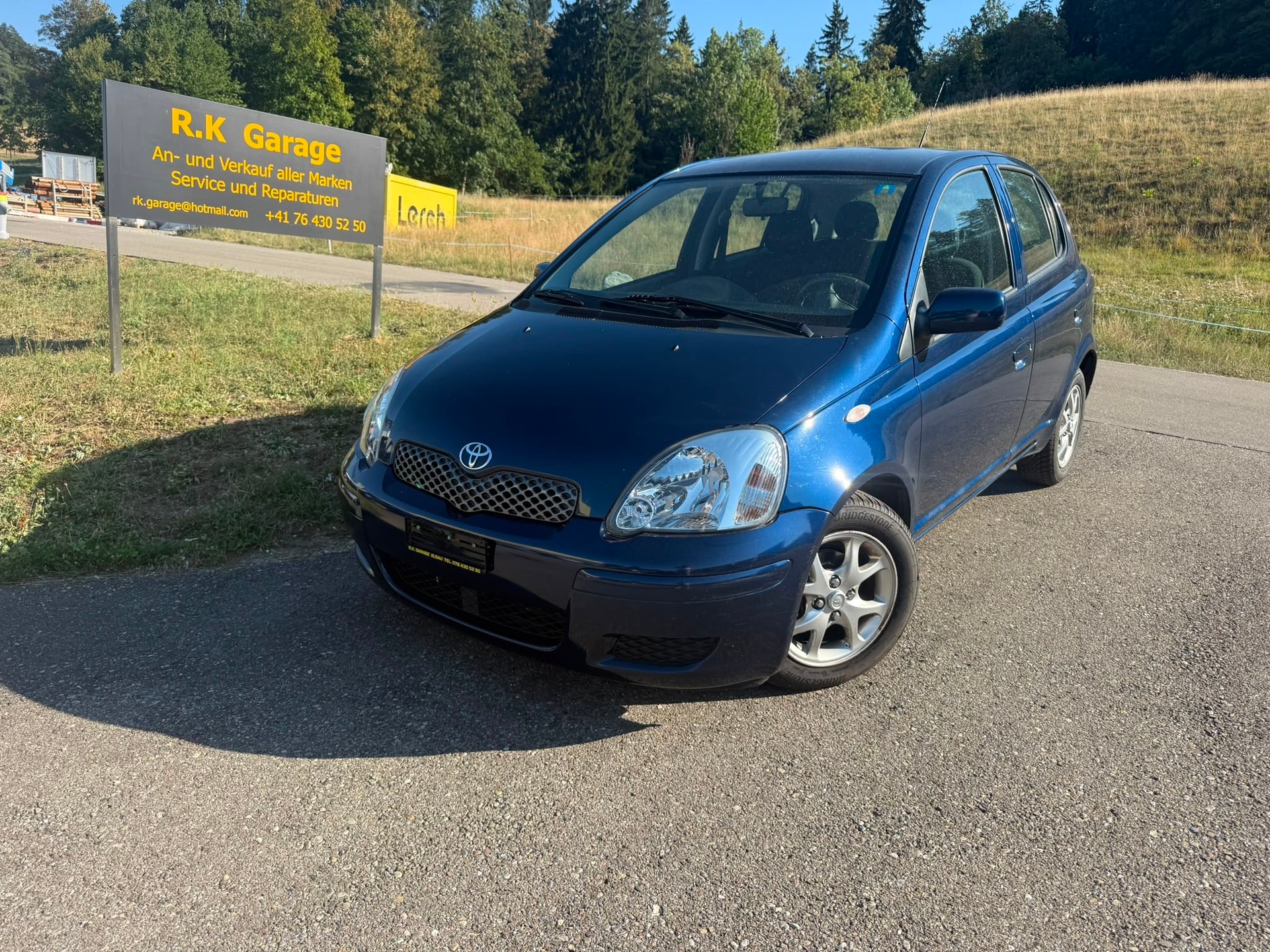 TOYOTA Yaris 1.3 Linea Sol-image-0