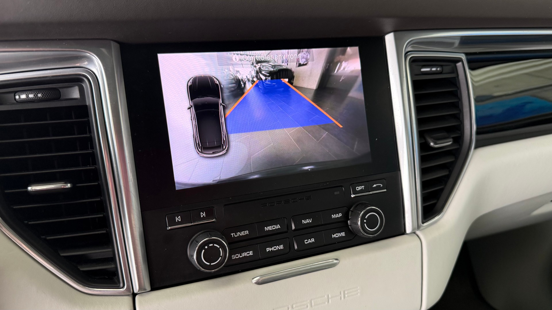 PORSCHE Macan 3.0 V6 S-image-17