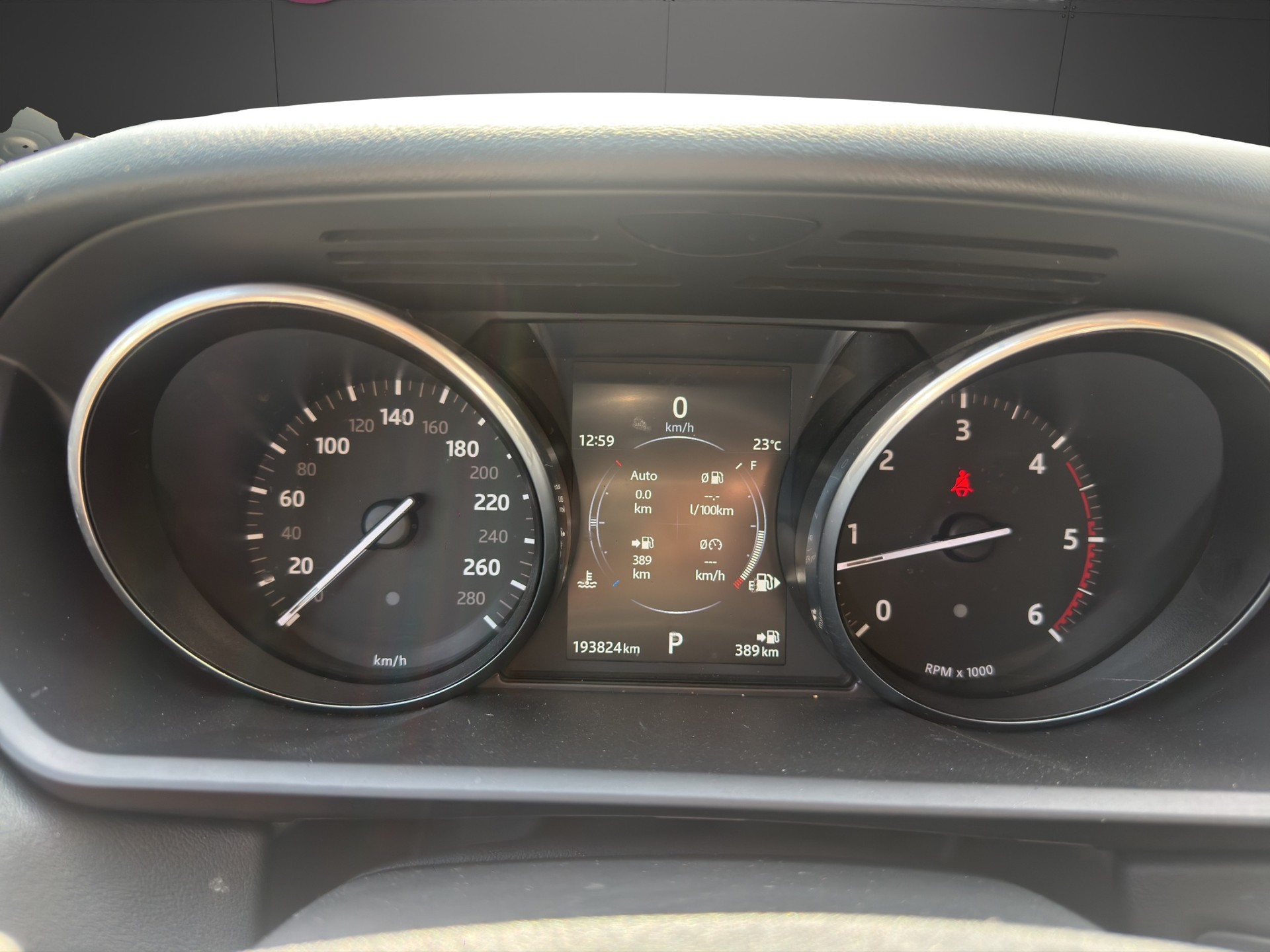 LAND ROVER Range Rover Sport 3.0 SDV6 SE Automatic-image-15