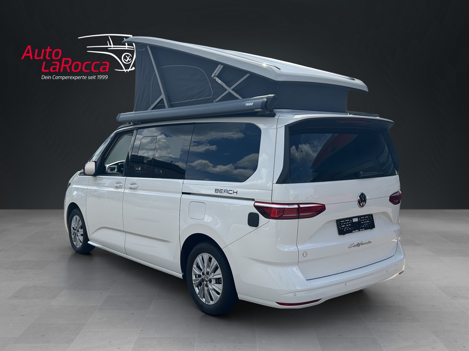 VW California 2.0 TDI Beach Camper-showroom-element-2