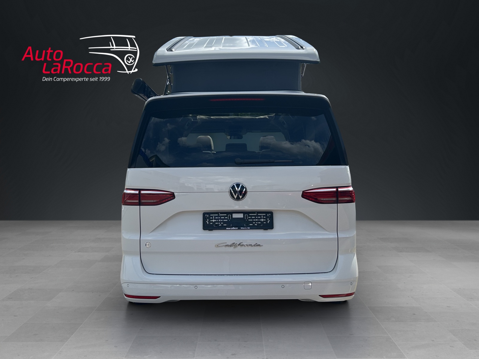 VW California 2.0 TDI Beach Camper-showroom-element-3