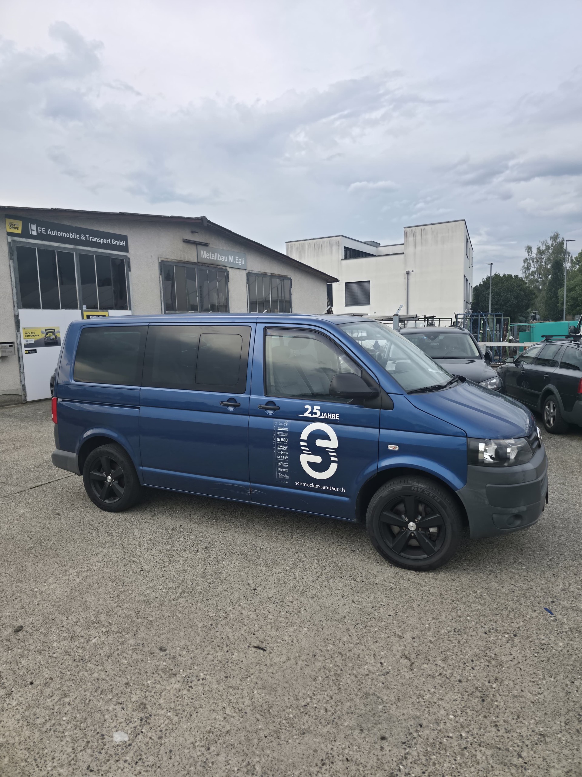 VW T5 multivan Comfortline 2.0 TDI CR 4Motion DSG-image-1
