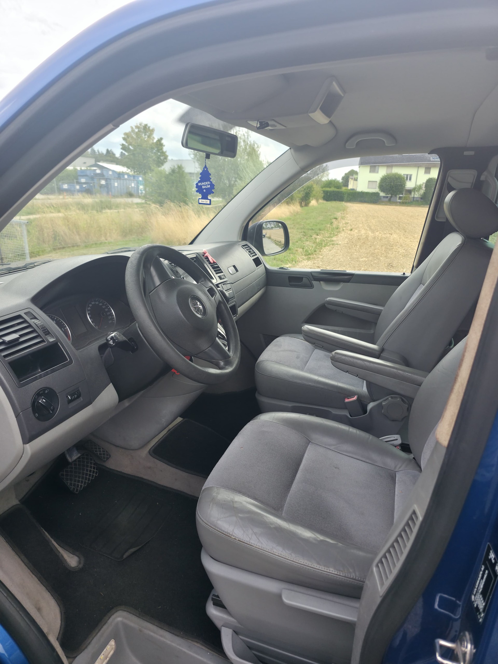 VW T5 multivan Comfortline 2.0 TDI CR 4Motion DSG-image-4
