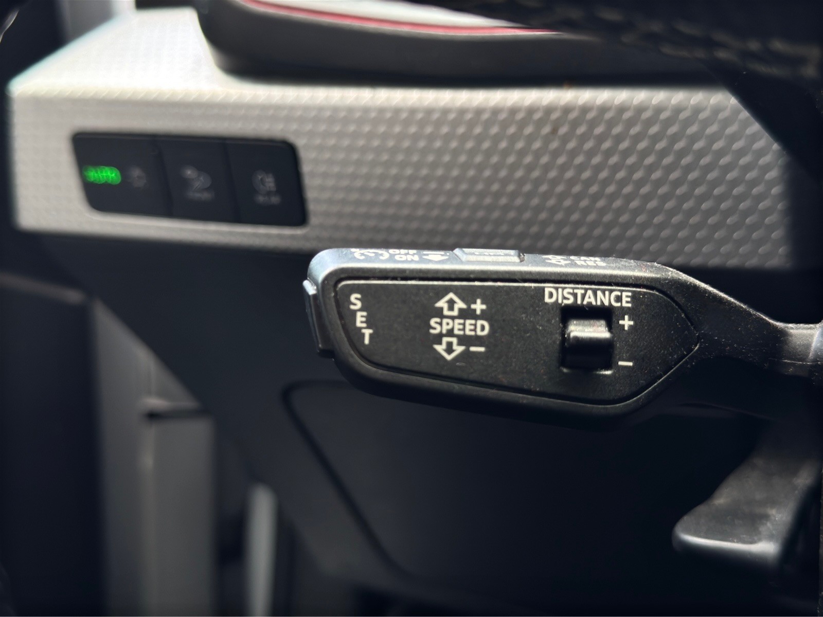 AUDI A1 Sportback 30 TFSI Attraction S-tronic-image-18