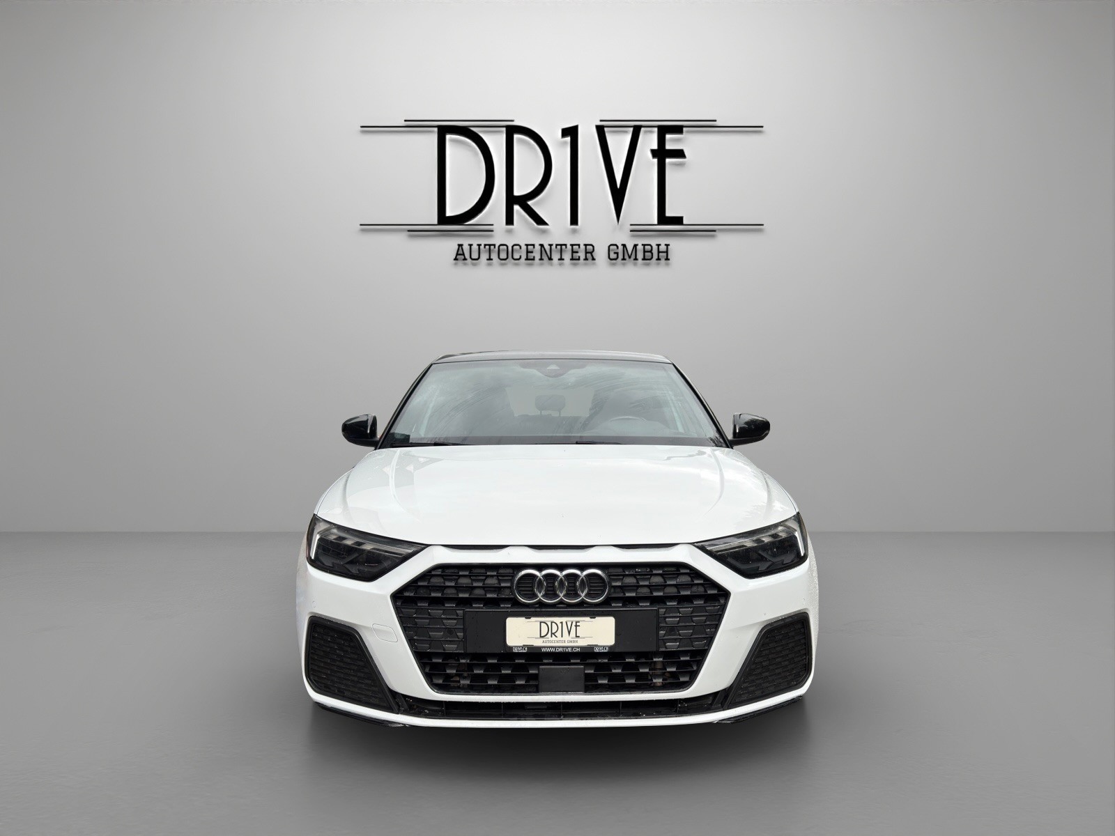AUDI A1 Sportback 30 TFSI Attraction S-tronic-image-1