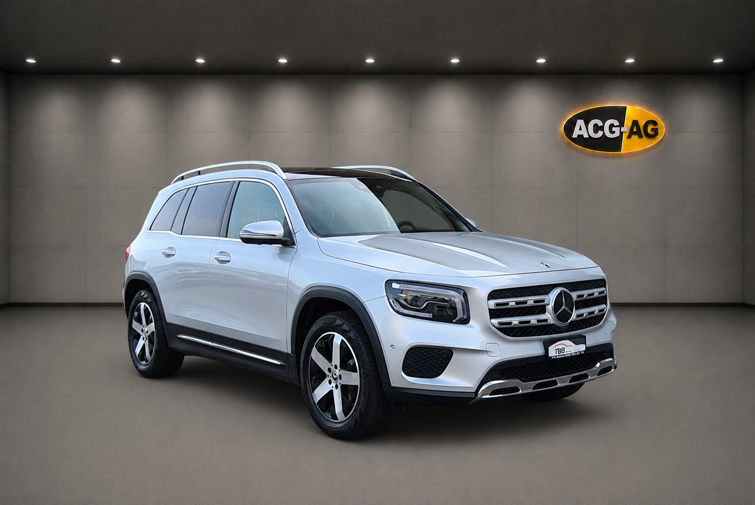 MERCEDES-BENZ GLB 220 d 4Matic Style 8G-Tronic ** Teil-Leder ** Gr-Navi ** RF-Kamera ** Anh-Kupplung ** Panorama-Glasdach ** Ab MFK & Service-image-0