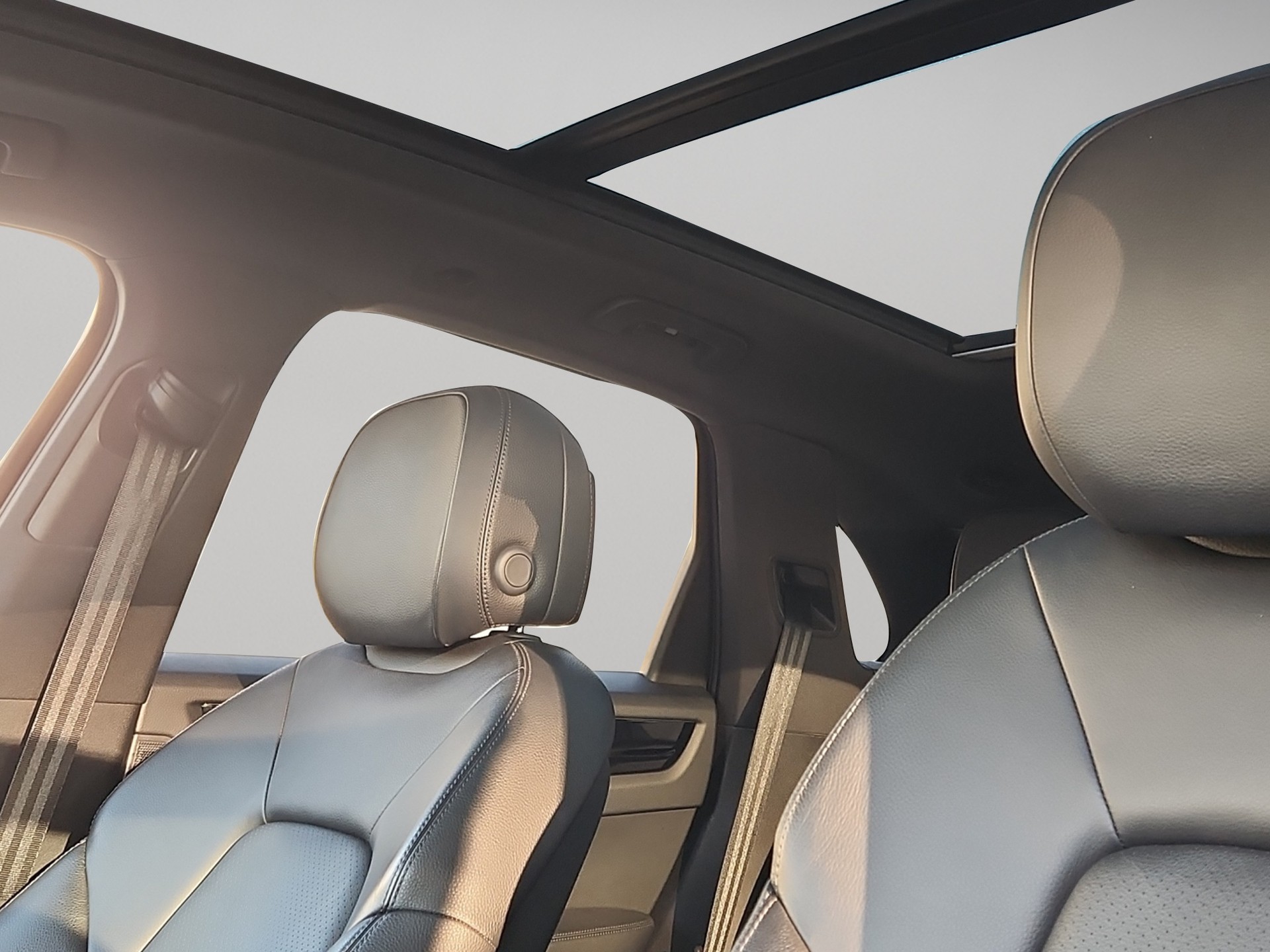 PORSCHE Cayenne-image-8