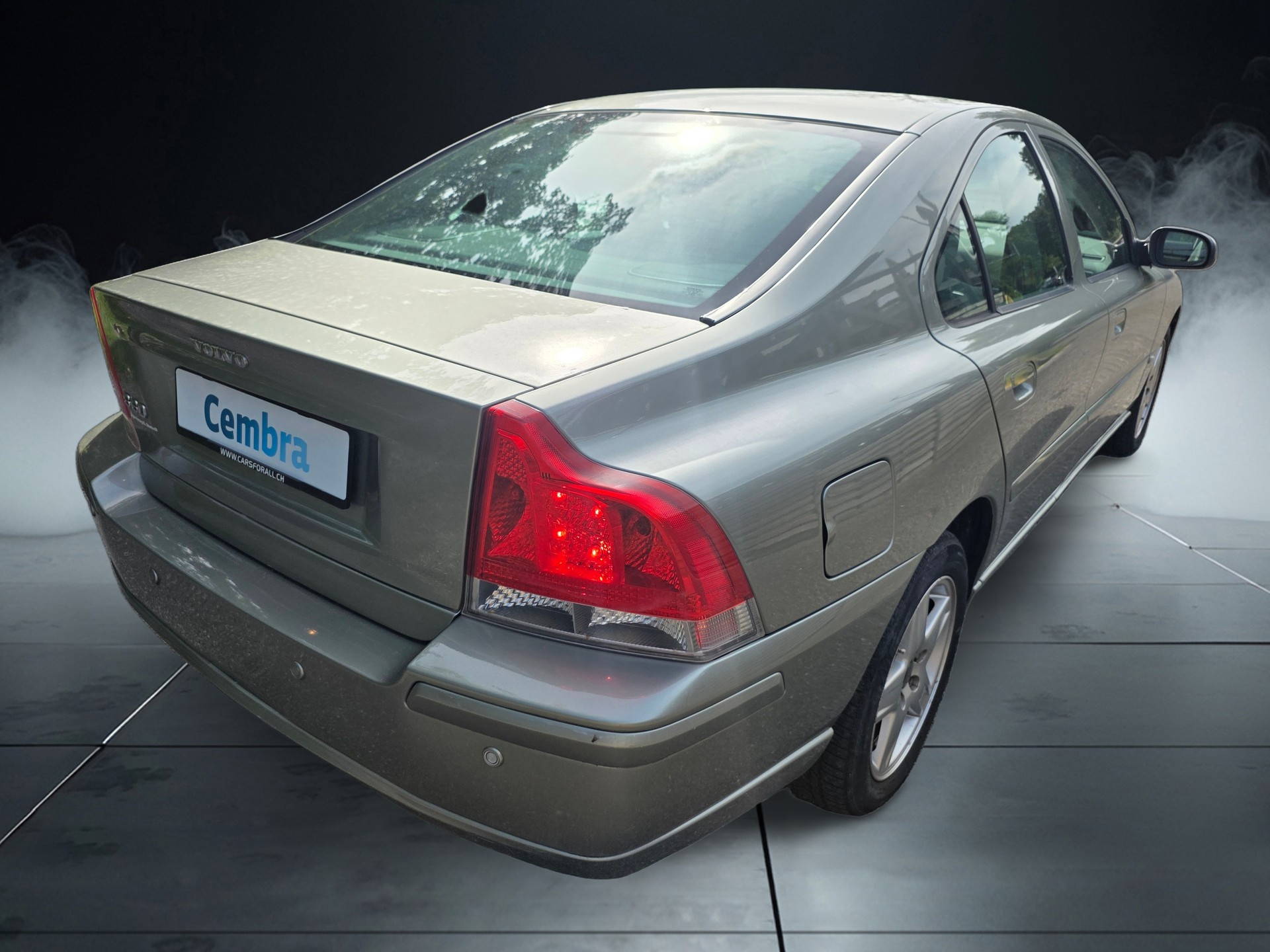 VOLVO S60 2.4 Momentum ☆☆☆ Inklusive frischer MFK ☆☆☆-image-4