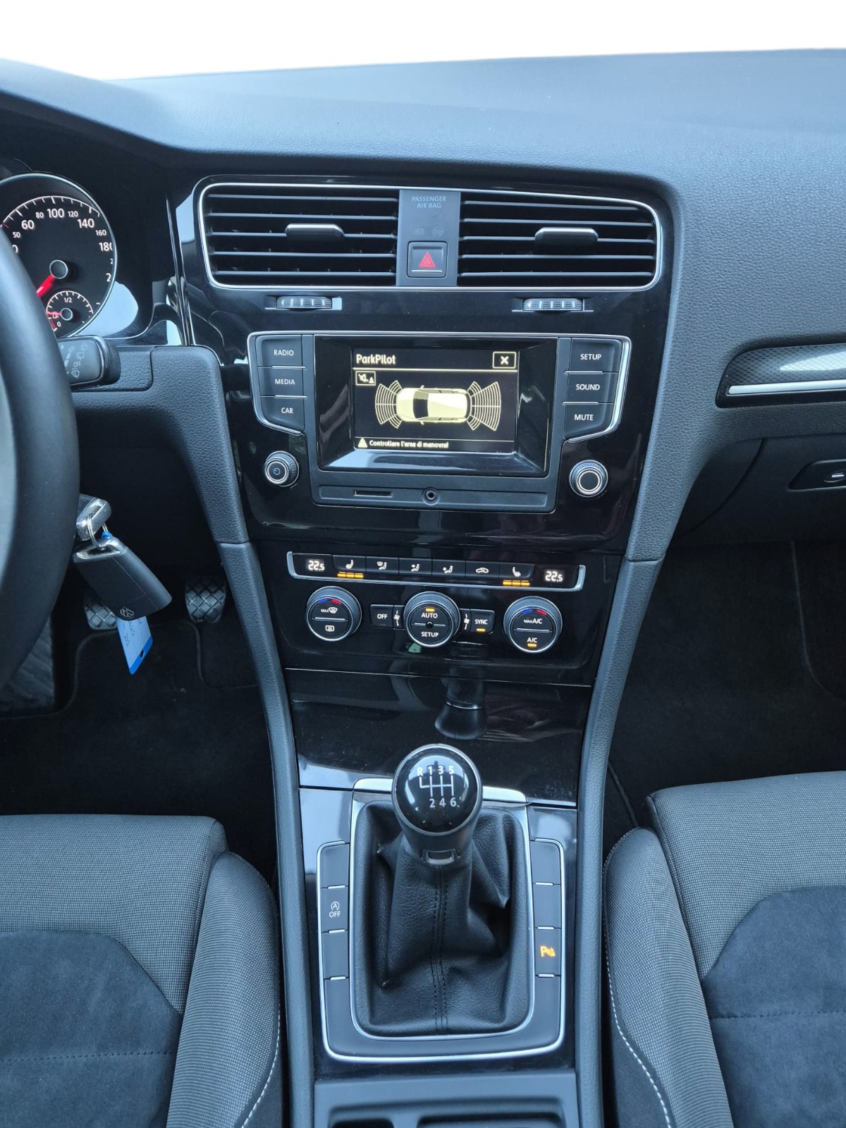 VW Golf 1.4 TSI Comfortline-image-9
